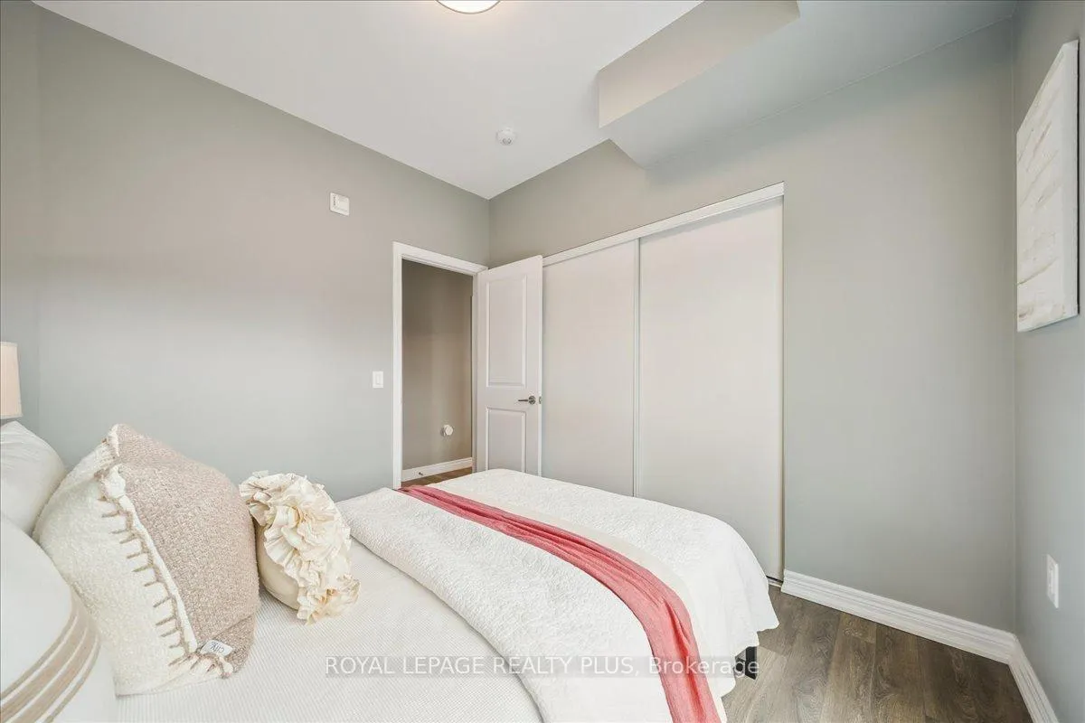 Photo 23 of Unit 311, 2370 Khalsa Gate, Oakville, Westmount — HOMEH