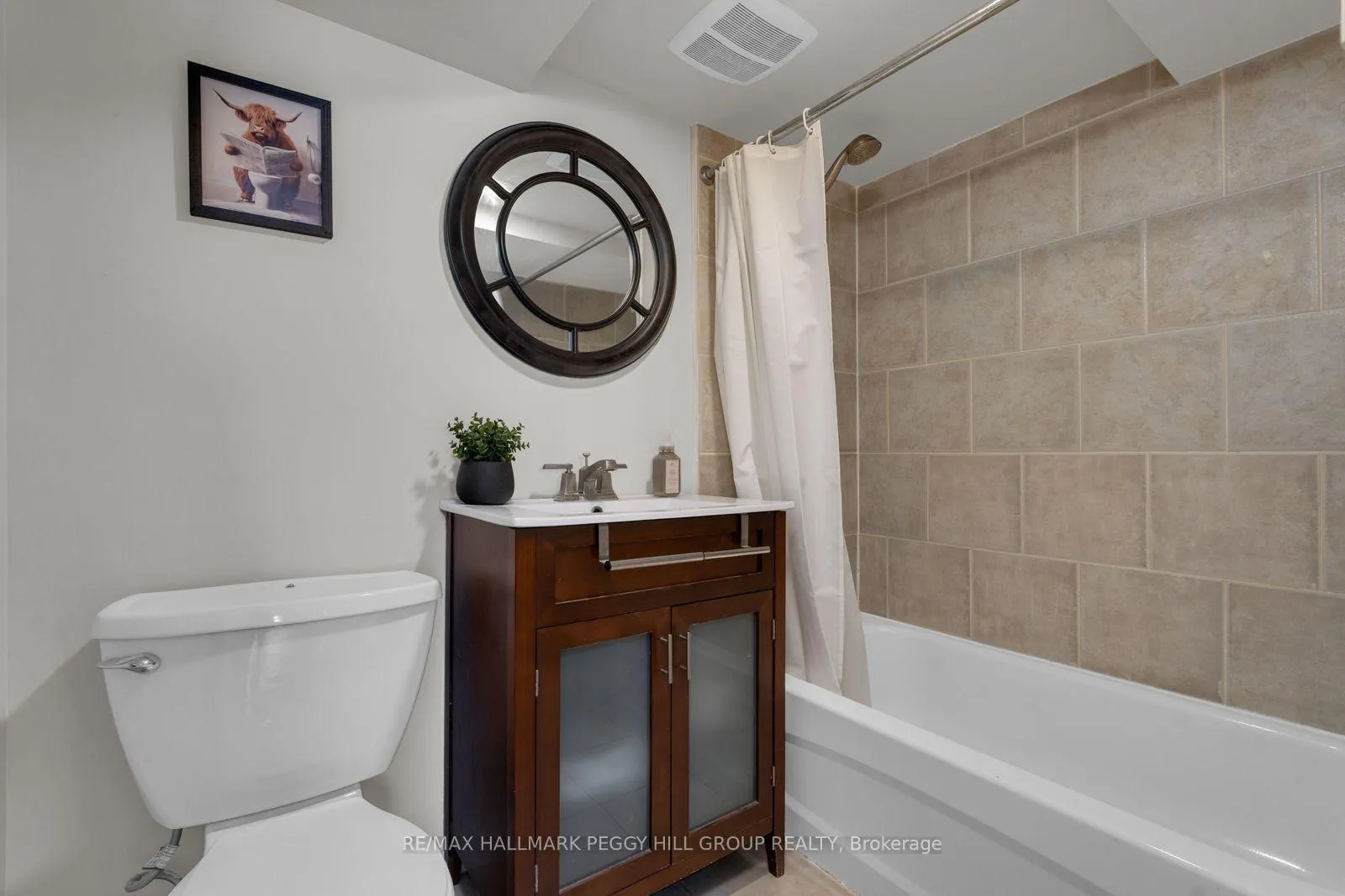 Photo 16 of 235 St Vincent Street, Barrie, Wellington — HOMEH