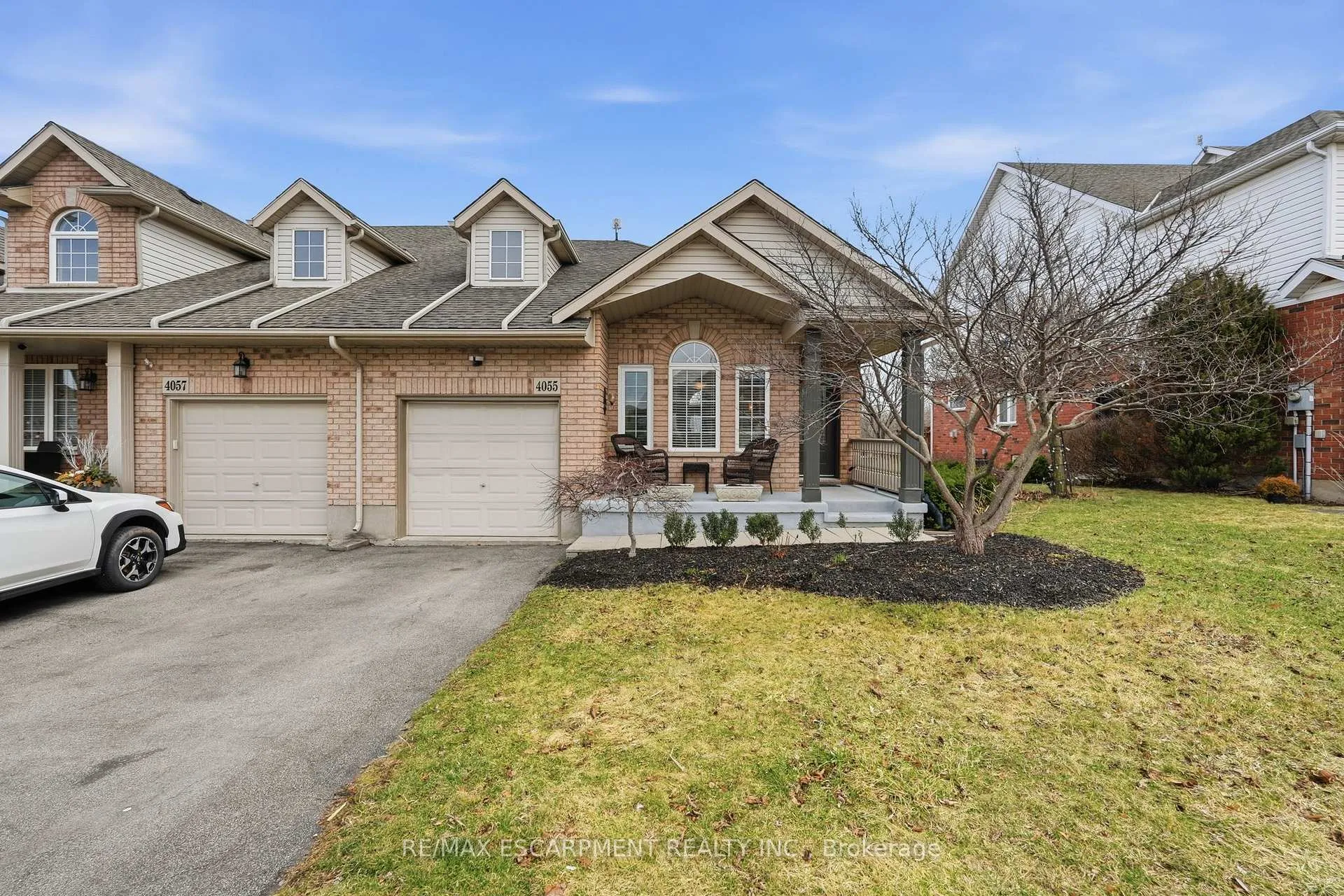 Photo 1 of 4055 Ashby Drive, Lincoln, Beamsville — HOMEH