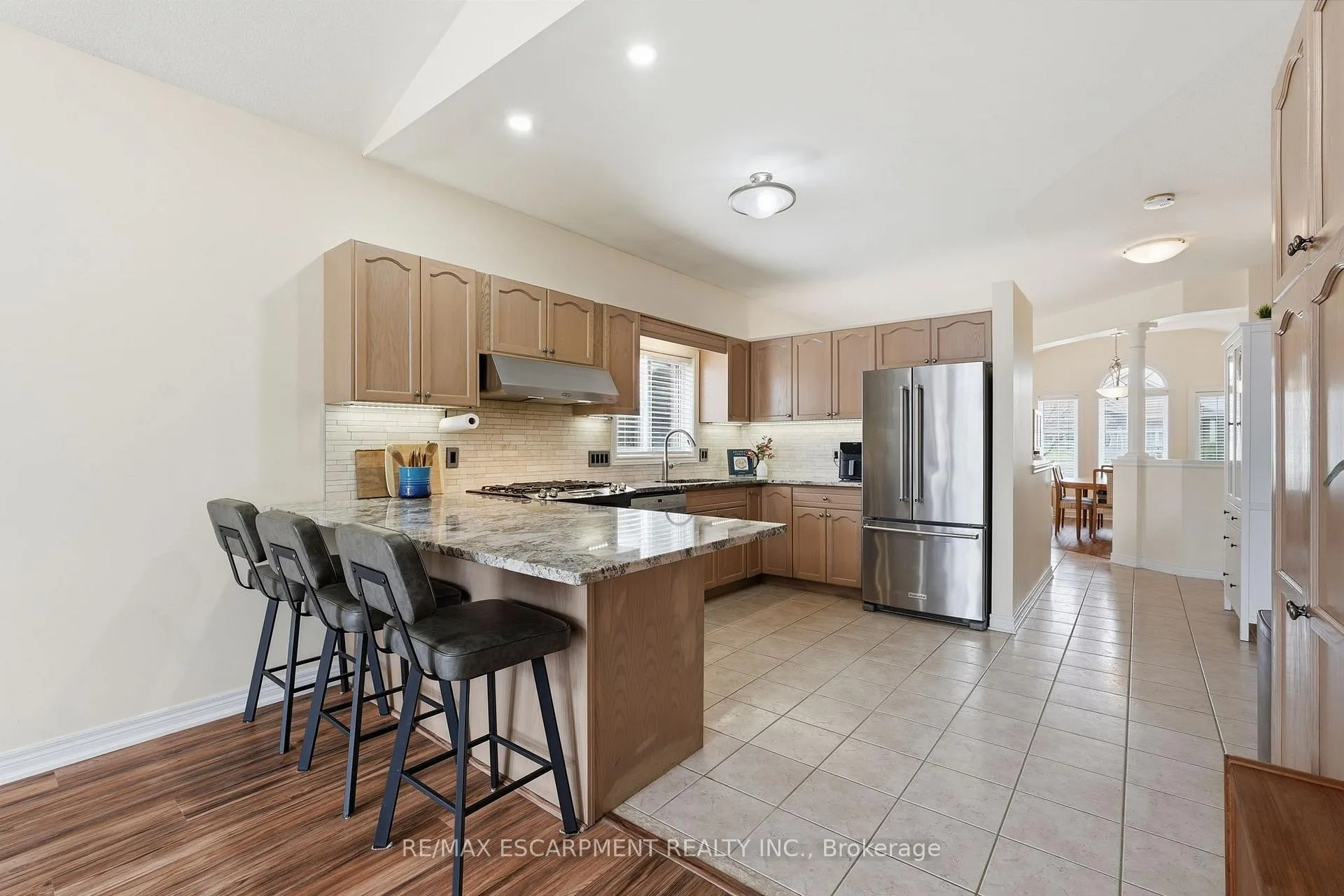 Photo 14 of 4055 Ashby Drive, Lincoln, Beamsville — HOMEH
