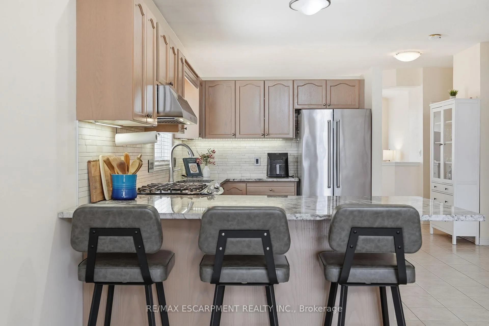 Photo 17 of 4055 Ashby Drive, Lincoln, Beamsville — HOMEH