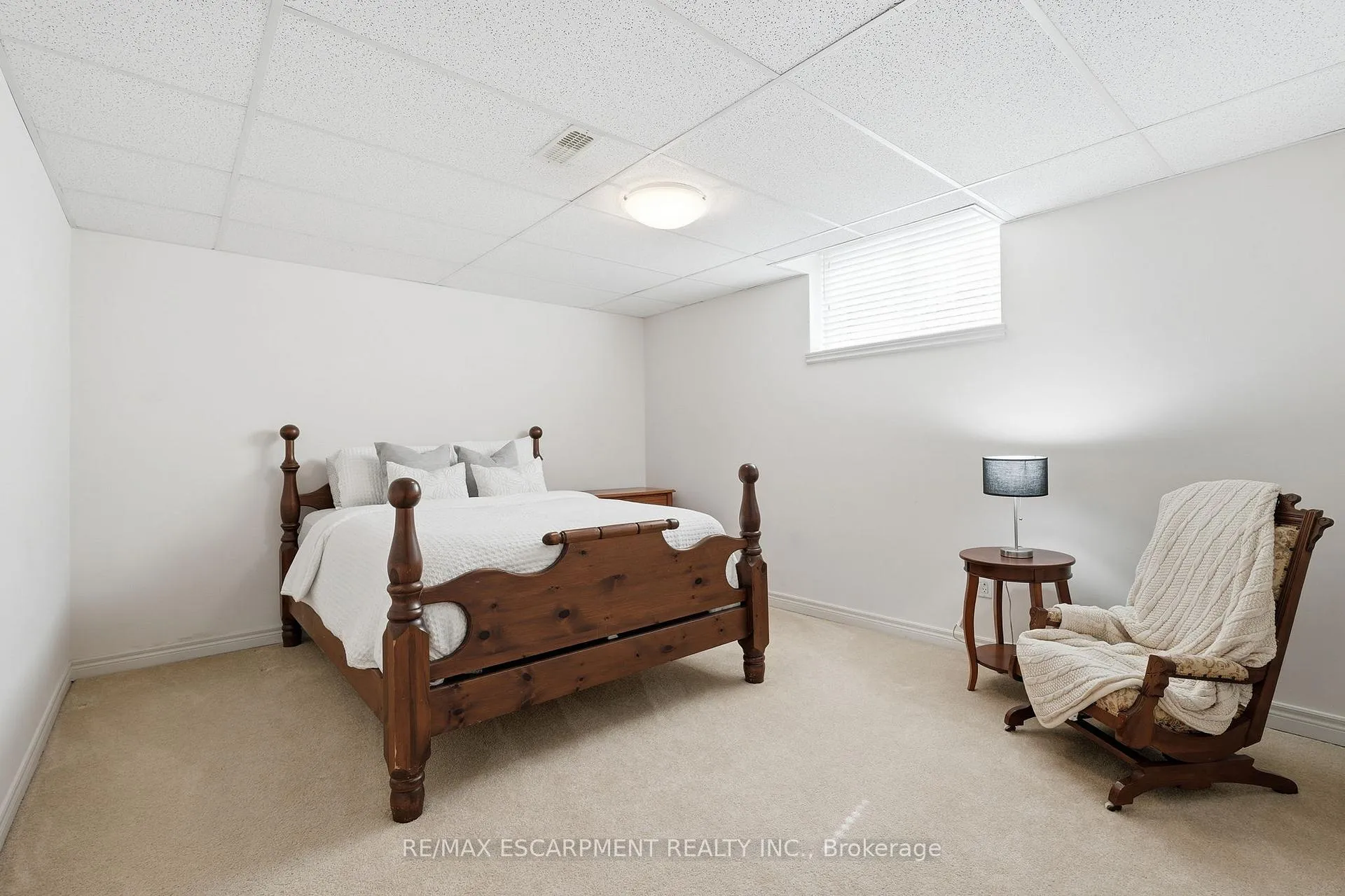 Photo 32 of 4055 Ashby Drive, Lincoln, Beamsville — HOMEH