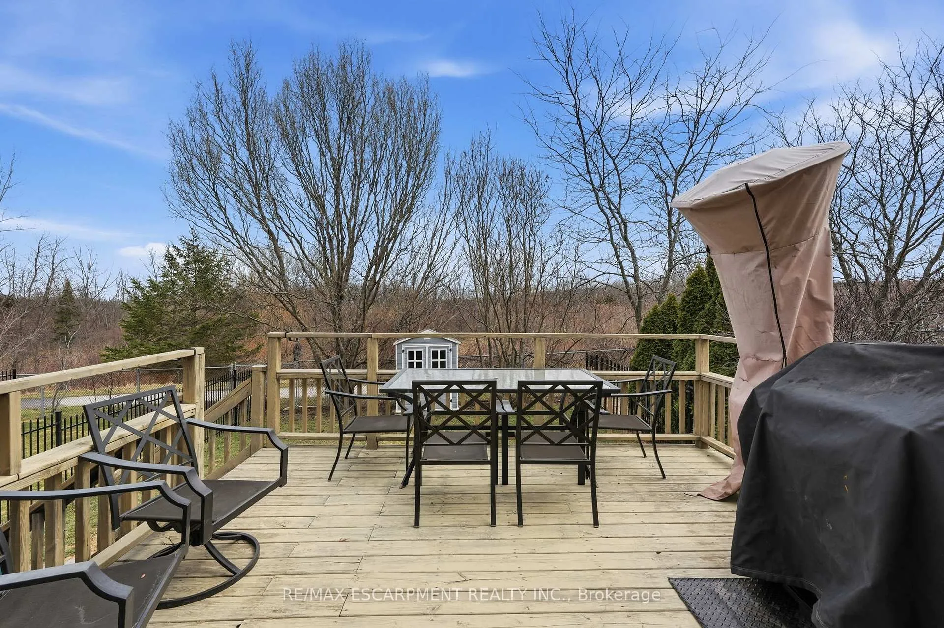 Photo 36 of 4055 Ashby Drive, Lincoln, Beamsville — HOMEH