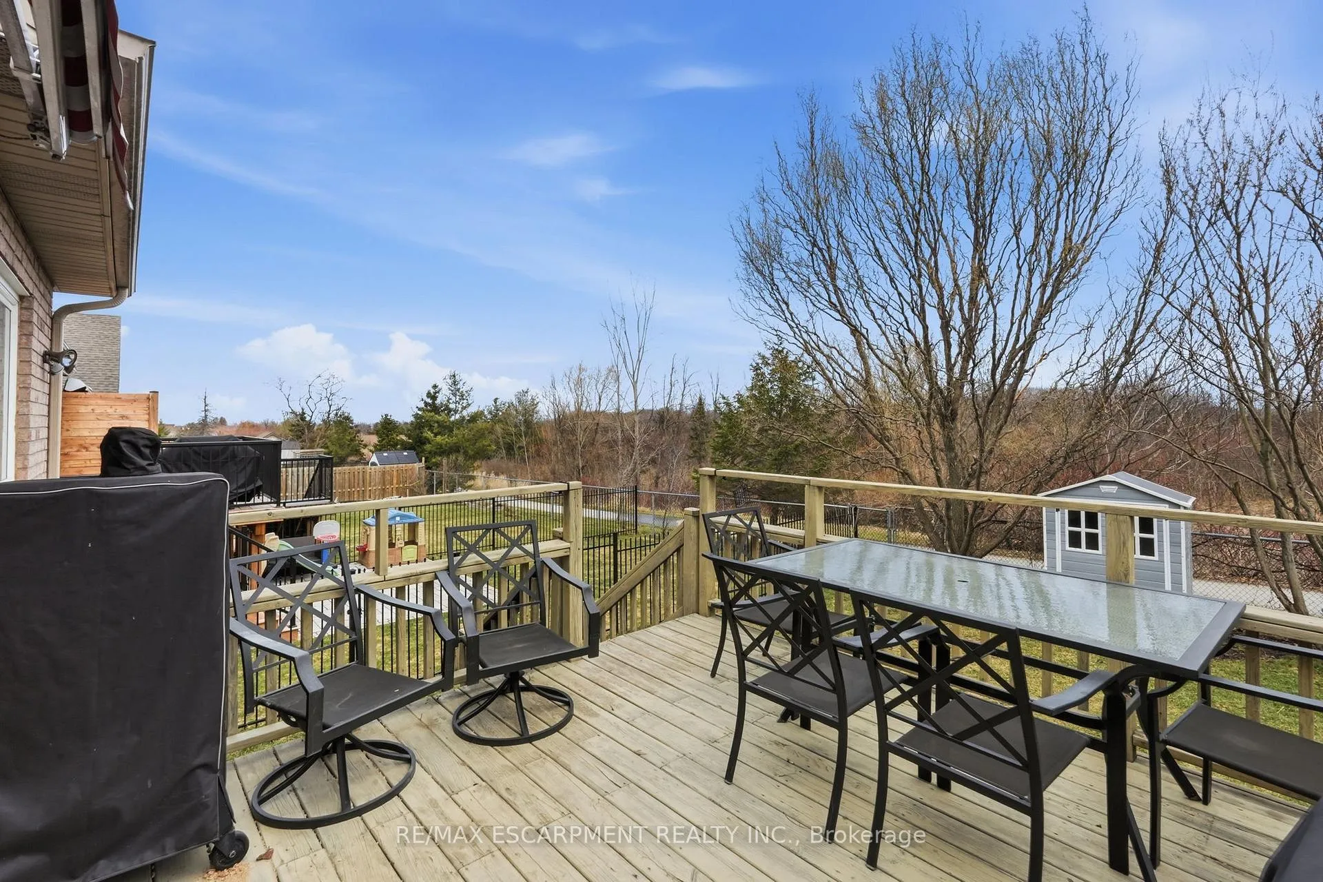 Photo 43 of 4055 Ashby Drive, Lincoln, Beamsville — HOMEH