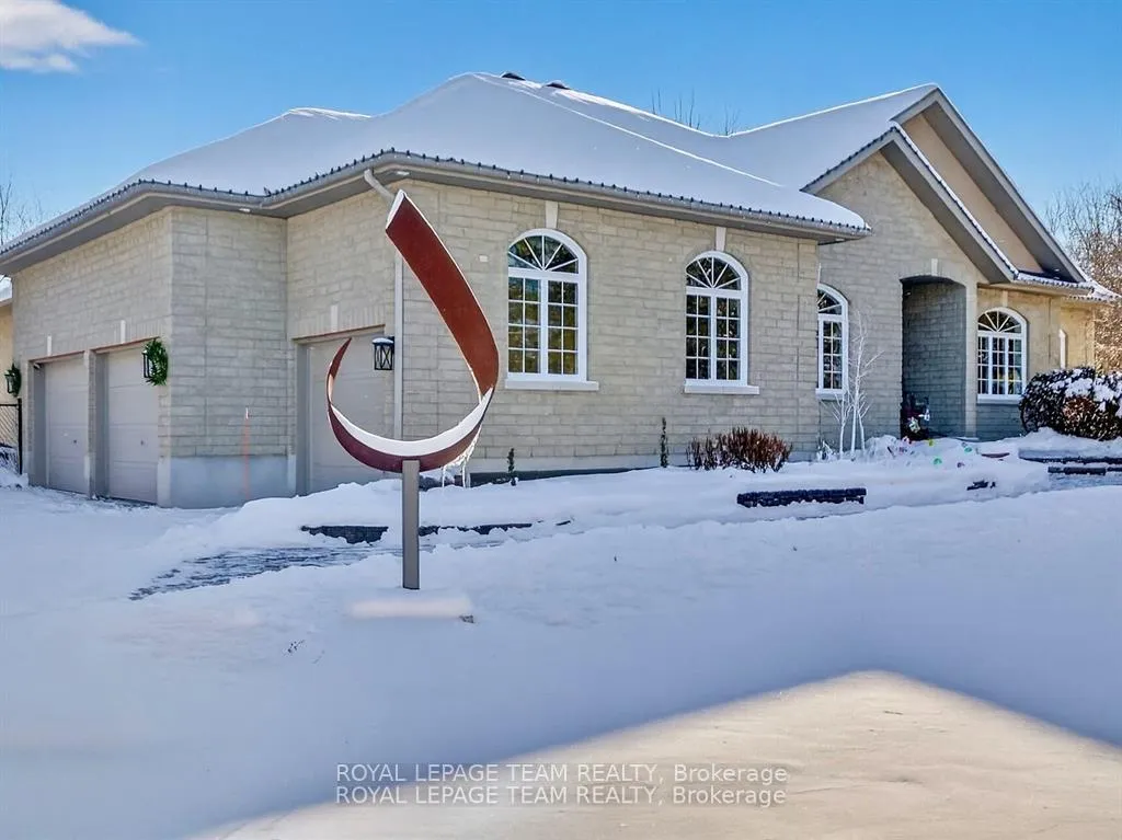 Photo 1 of 6196 Elkwood Drive, Ottawa, Greely — HOMEH