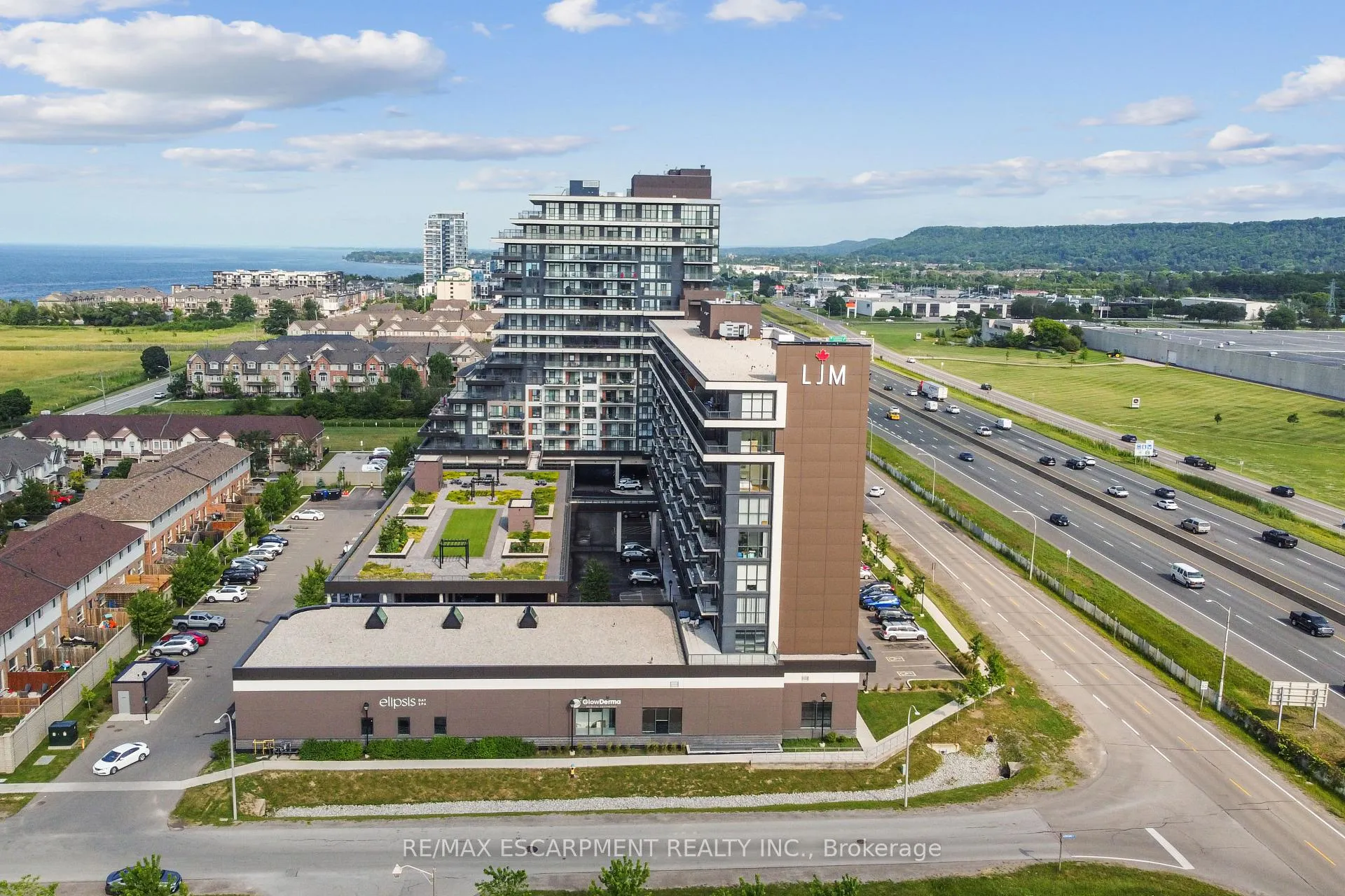 Photo 35 of Unit 709, 560 North Service Road, Grimsby, Grimsby Beach — HOMEH