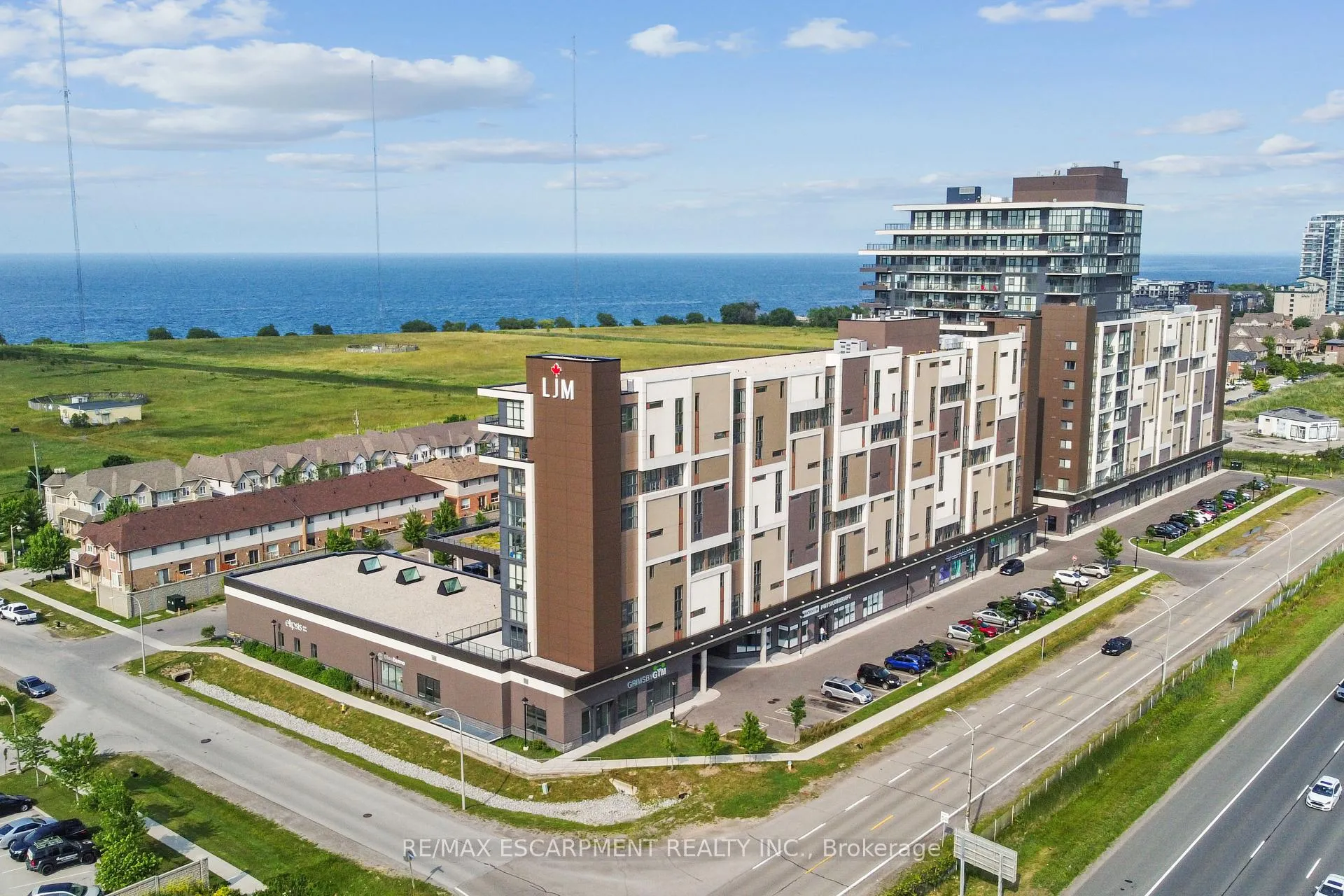 Photo 36 of Unit 709, 560 North Service Road, Grimsby, Grimsby Beach — HOMEH