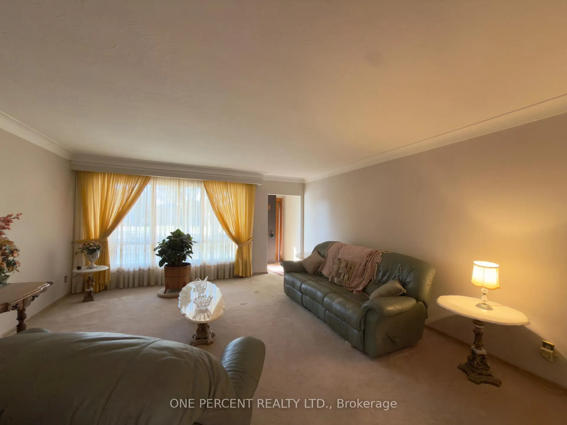 Photo 4 of 6731 Freeman Street, Niagara Falls, Morrison — HOMEH