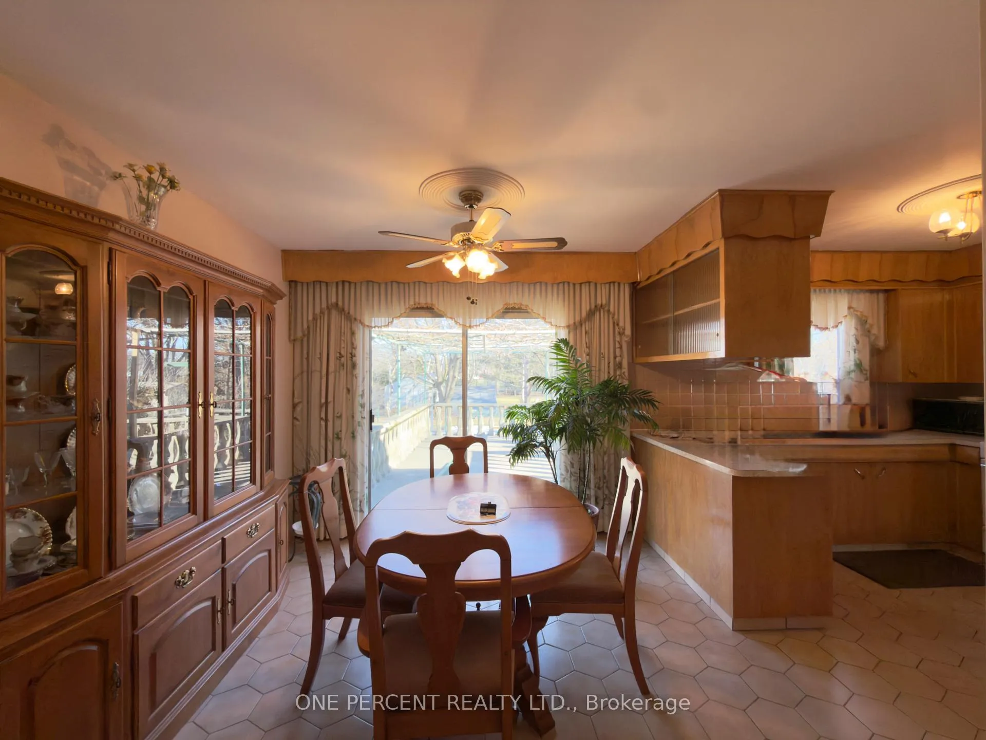 Photo 7 of 6731 Freeman Street, Niagara Falls, Morrison — HOMEH
