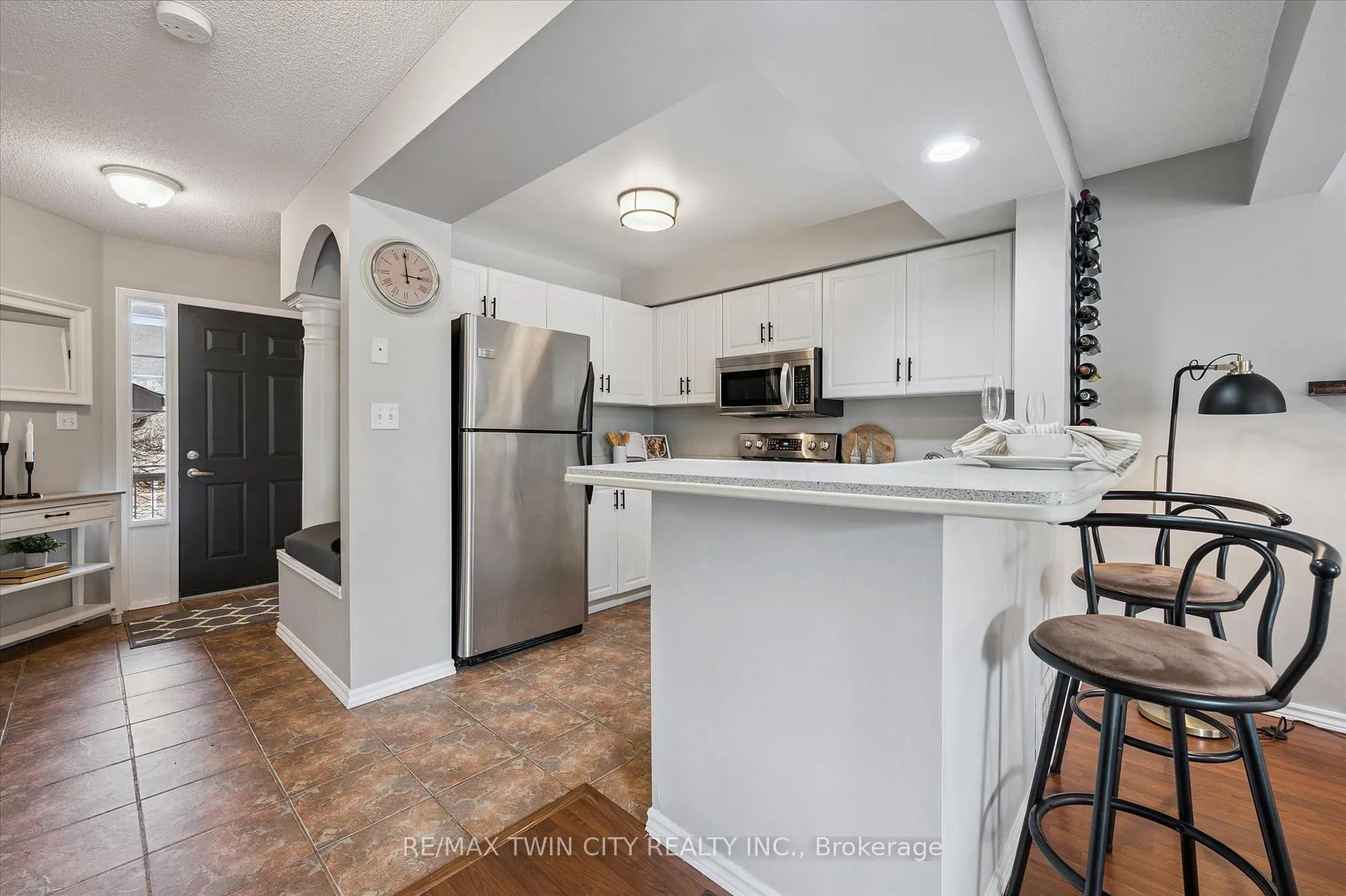 Photo 12 of 51 Elma Place, Cambridge, Hespeler Village — HOMEH