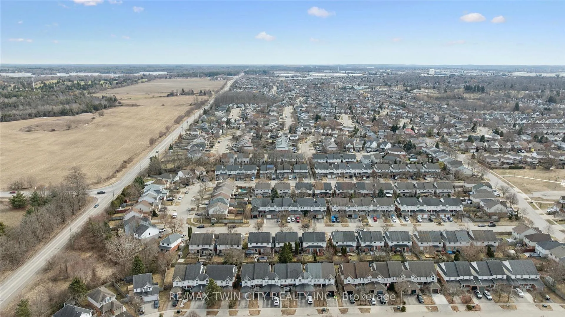 Photo 39 of 51 Elma Place, Cambridge, Hespeler Village — HOMEH