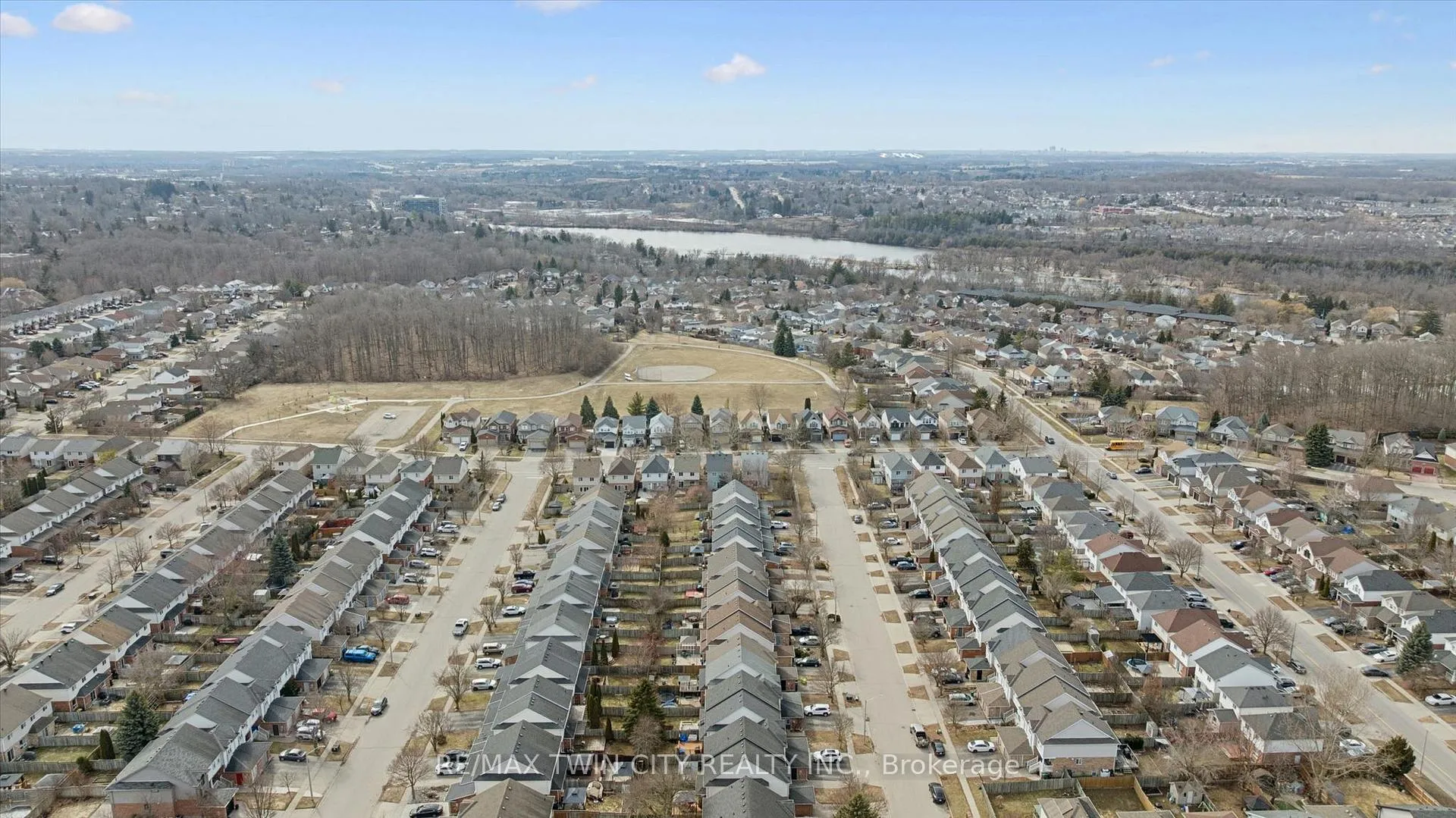 Photo 40 of 51 Elma Place, Cambridge, Hespeler Village — HOMEH