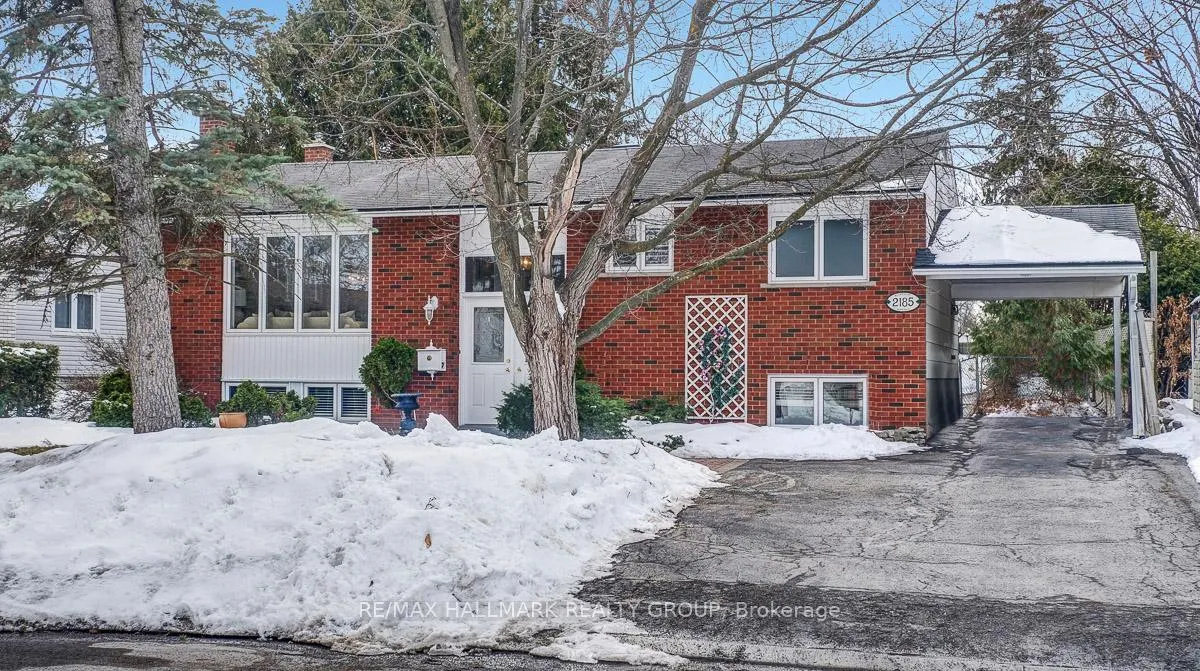Photo 2 of 2185 Bickerton Avenue, Ottawa, Beacon Hill North — HOMEH