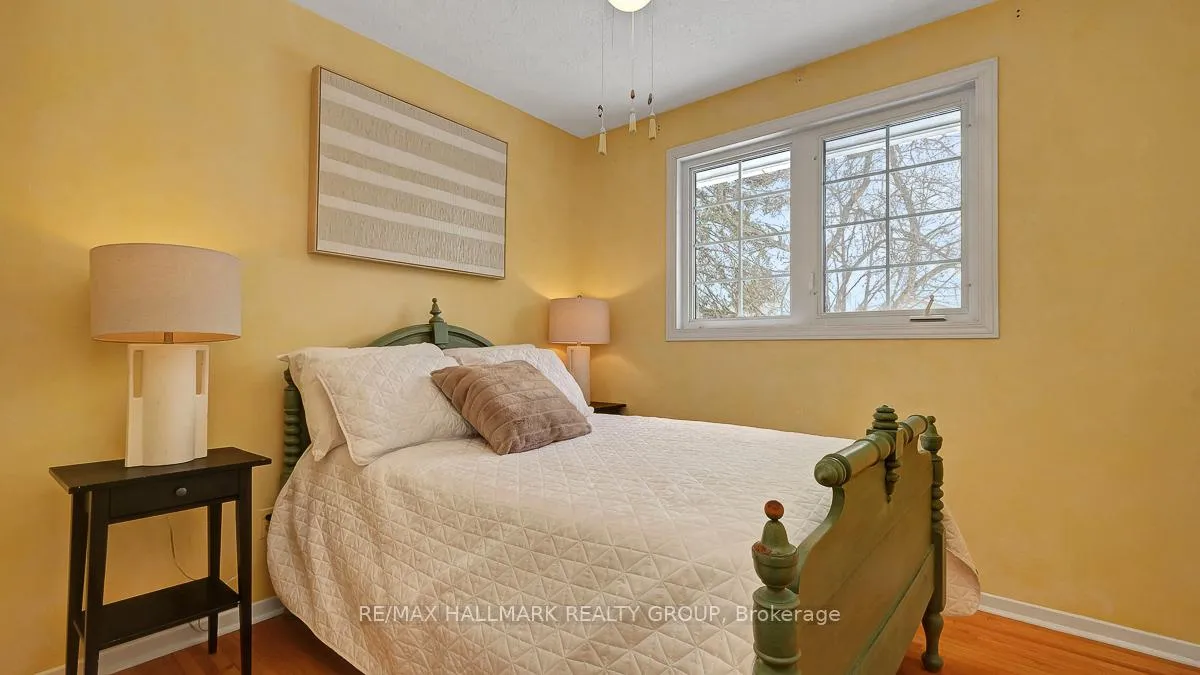 Photo 28 of 2185 Bickerton Avenue, Ottawa, Beacon Hill North — HOMEH