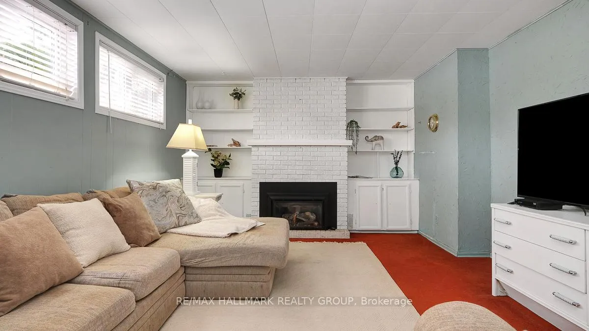 Photo 35 of 2185 Bickerton Avenue, Ottawa, Beacon Hill North — HOMEH