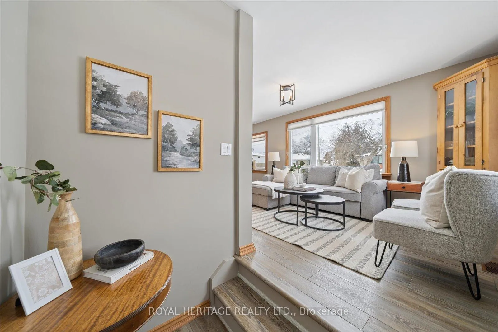 Photo 8 of 55 Garside Avenue, Whitby, Brooklin — HOMEH