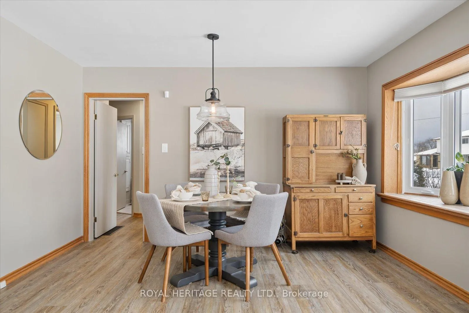 Photo 13 of 55 Garside Avenue, Whitby, Brooklin — HOMEH
