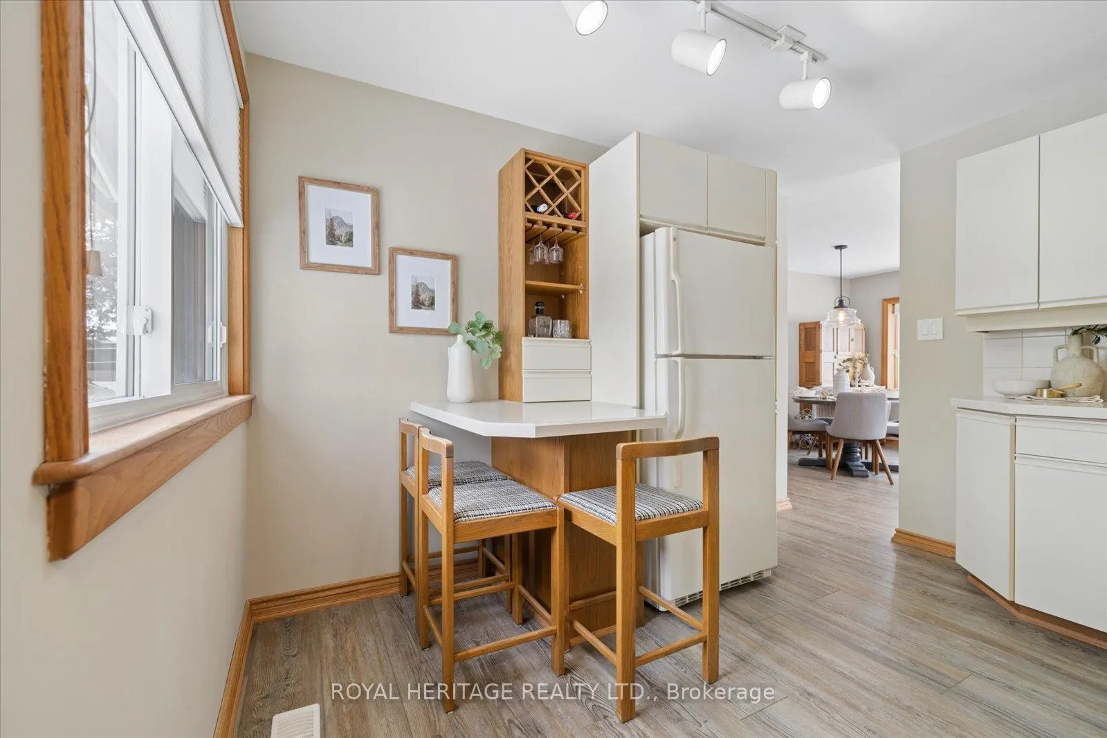 Photo 20 of 55 Garside Avenue, Whitby, Brooklin — HOMEH