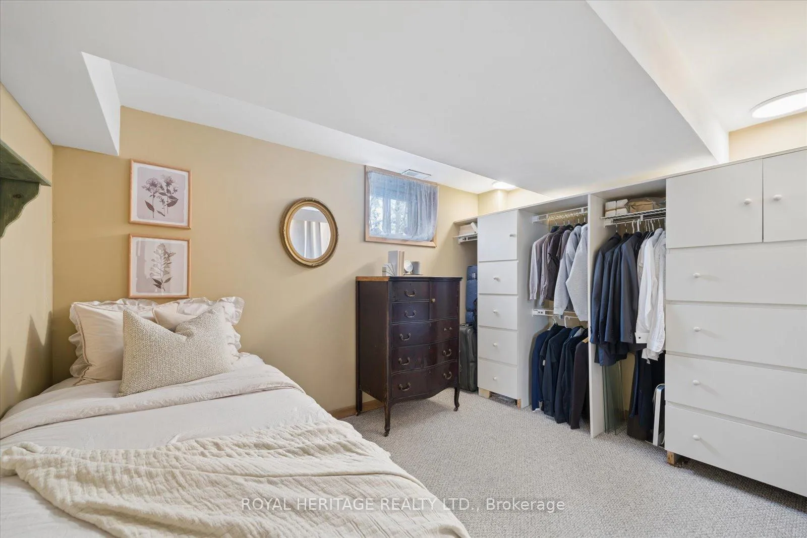 Photo 33 of 55 Garside Avenue, Whitby, Brooklin — HOMEH