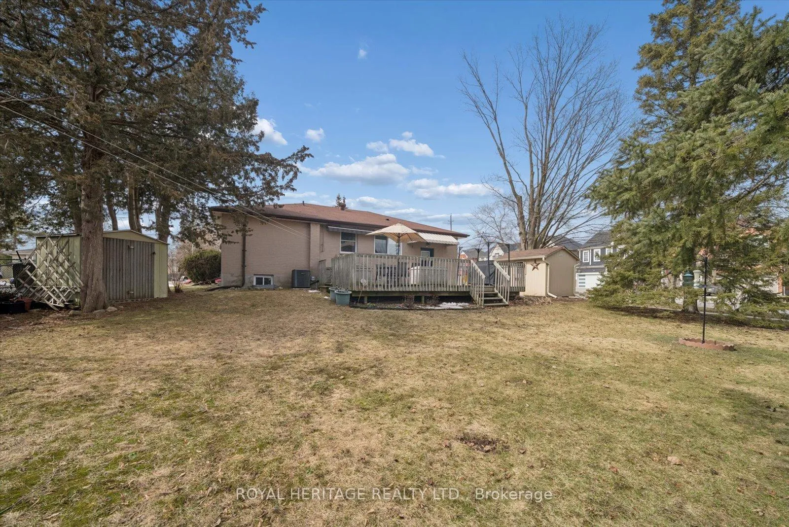 Photo 35 of 55 Garside Avenue, Whitby, Brooklin — HOMEH