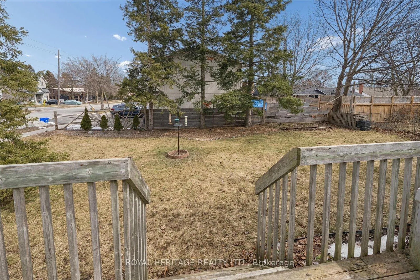 Photo 38 of 55 Garside Avenue, Whitby, Brooklin — HOMEH