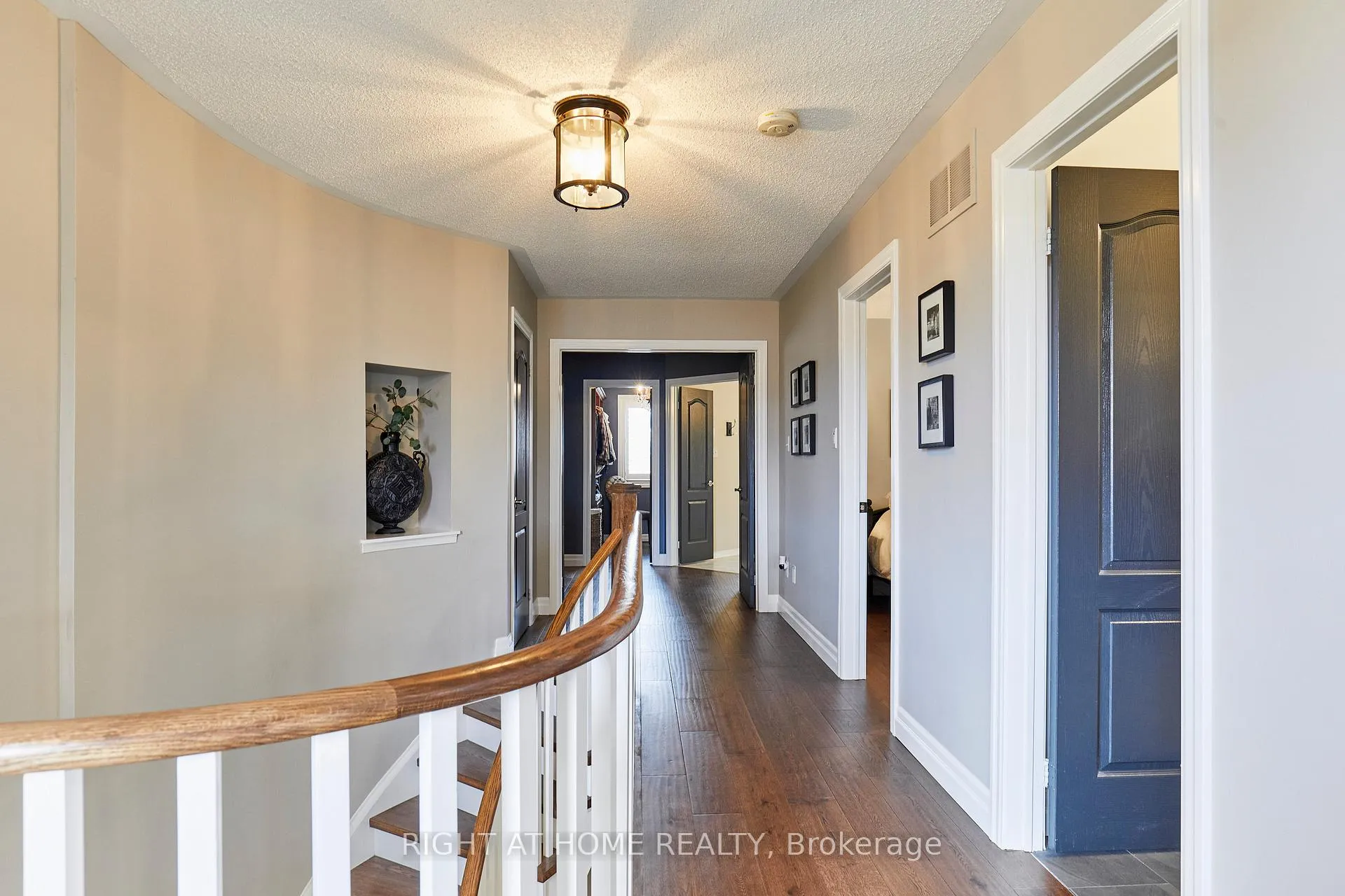 Photo 29 of 9 Artesian Drive, Whitby, Williamsburg — HOMEH