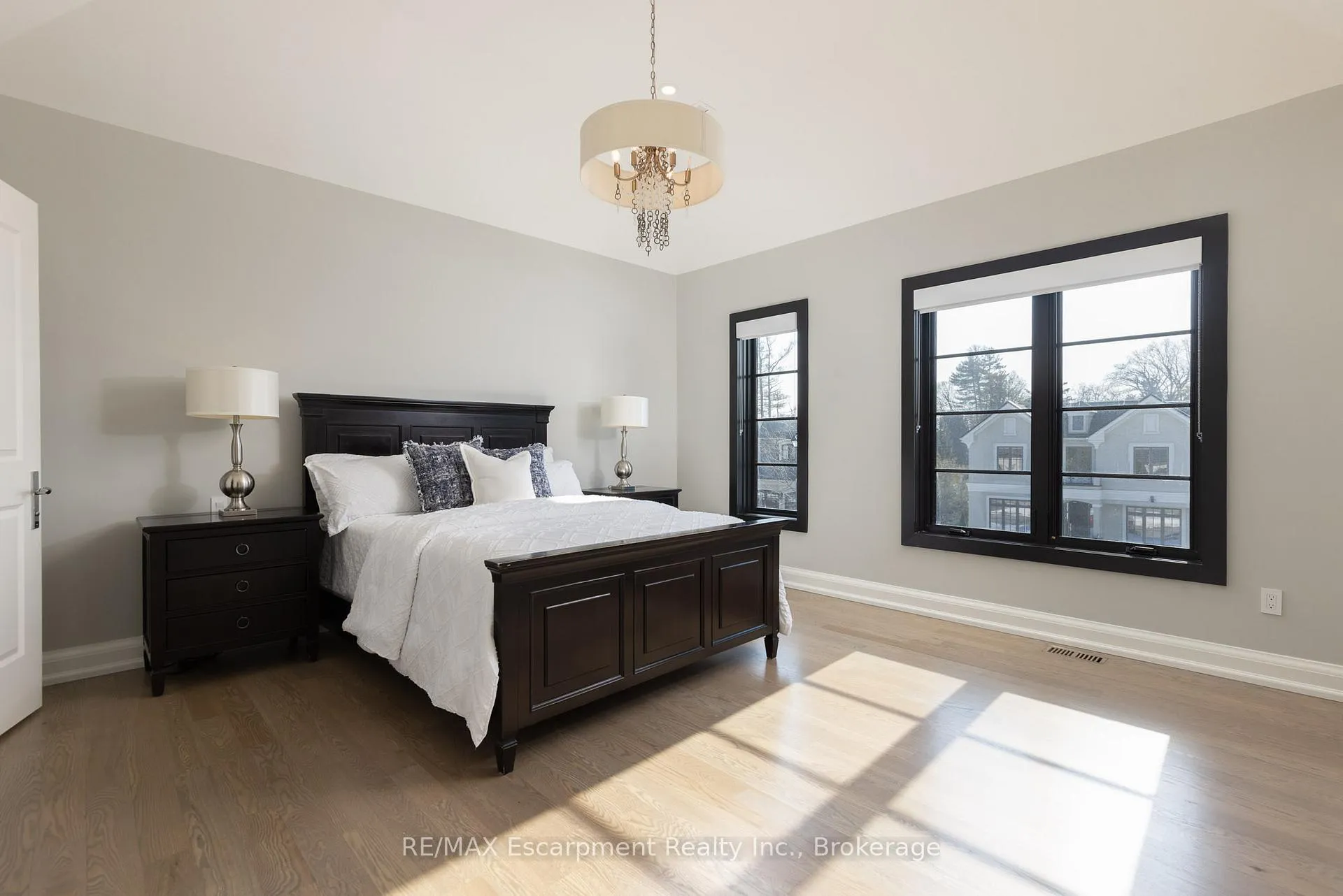 Photo 27 of 15 Lambert Common, Oakville, Southwest — HOMEH