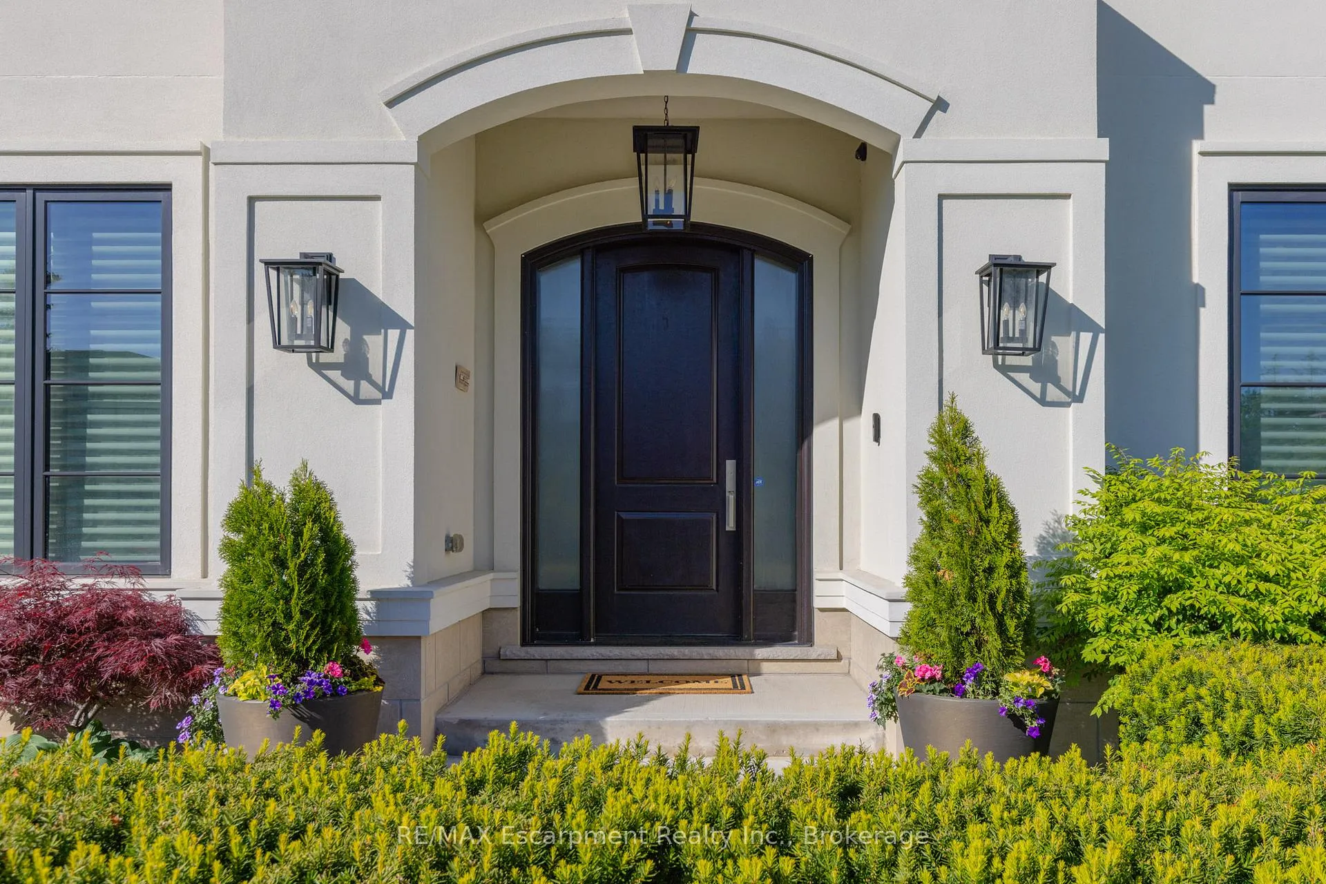 Photo 6 of 15 Lambert Common, Oakville, Southwest — HOMEH