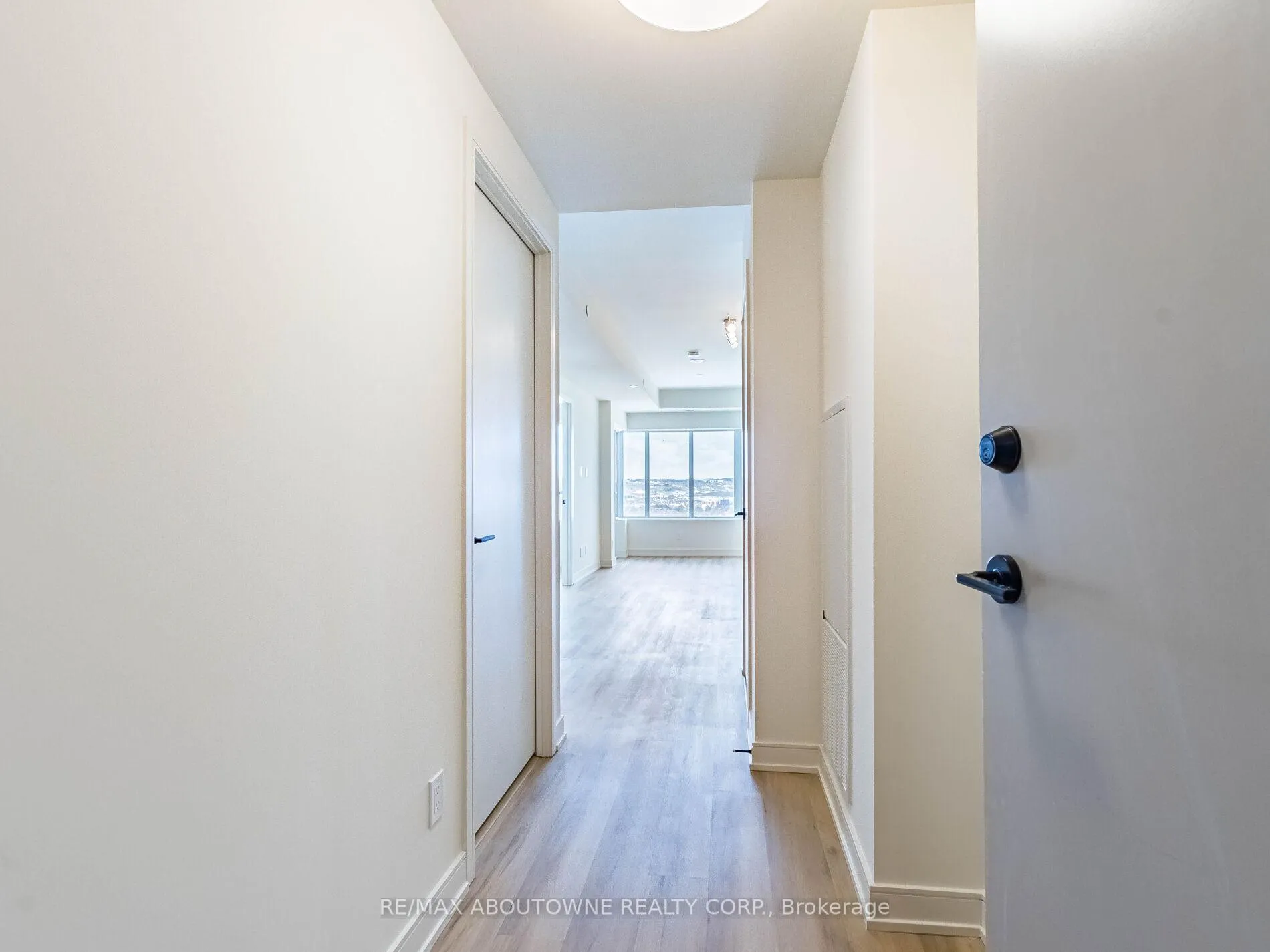 Photo 5 of Unit 2401, 8020 Derry Road, Milton, Coates — HOMEH