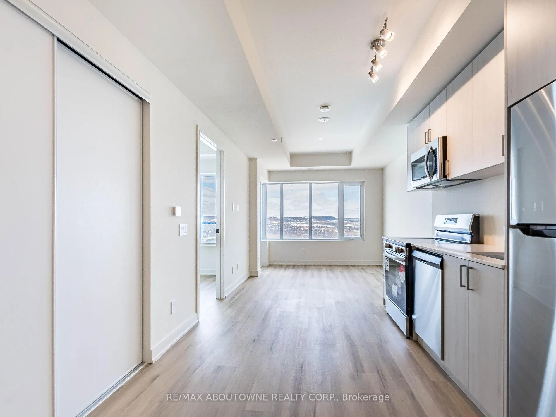 Photo 8 of Unit 2401, 8020 Derry Road, Milton, Coates — HOMEH