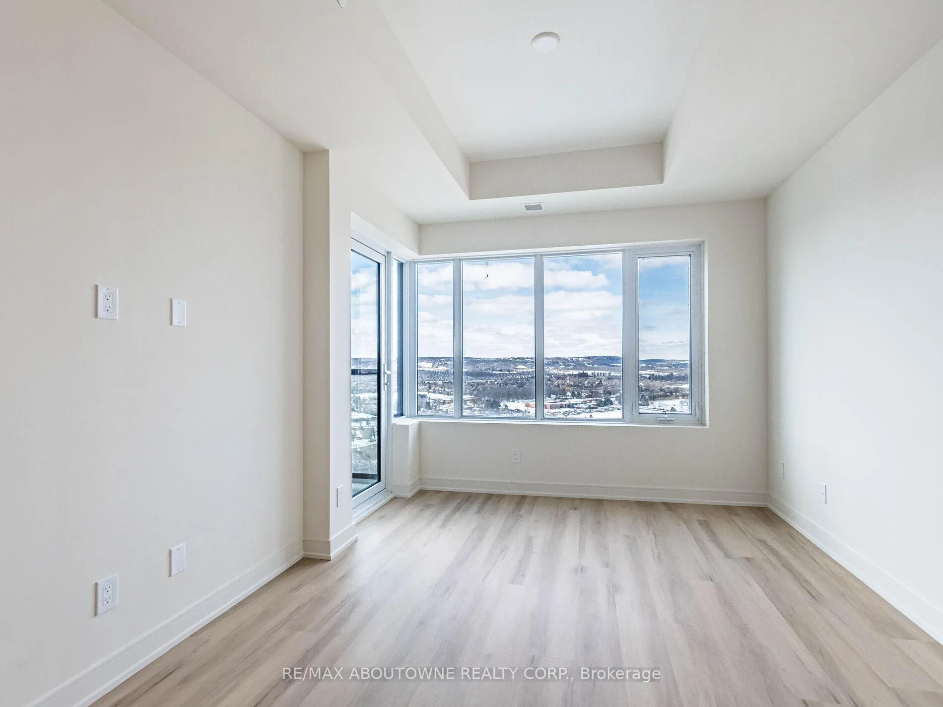 Photo 11 of Unit 2401, 8020 Derry Road, Milton, Coates — HOMEH