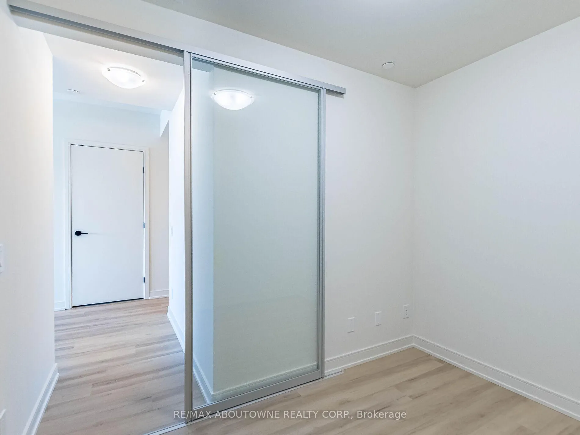 Photo 31 of Unit 2401, 8020 Derry Road, Milton, Coates — HOMEH