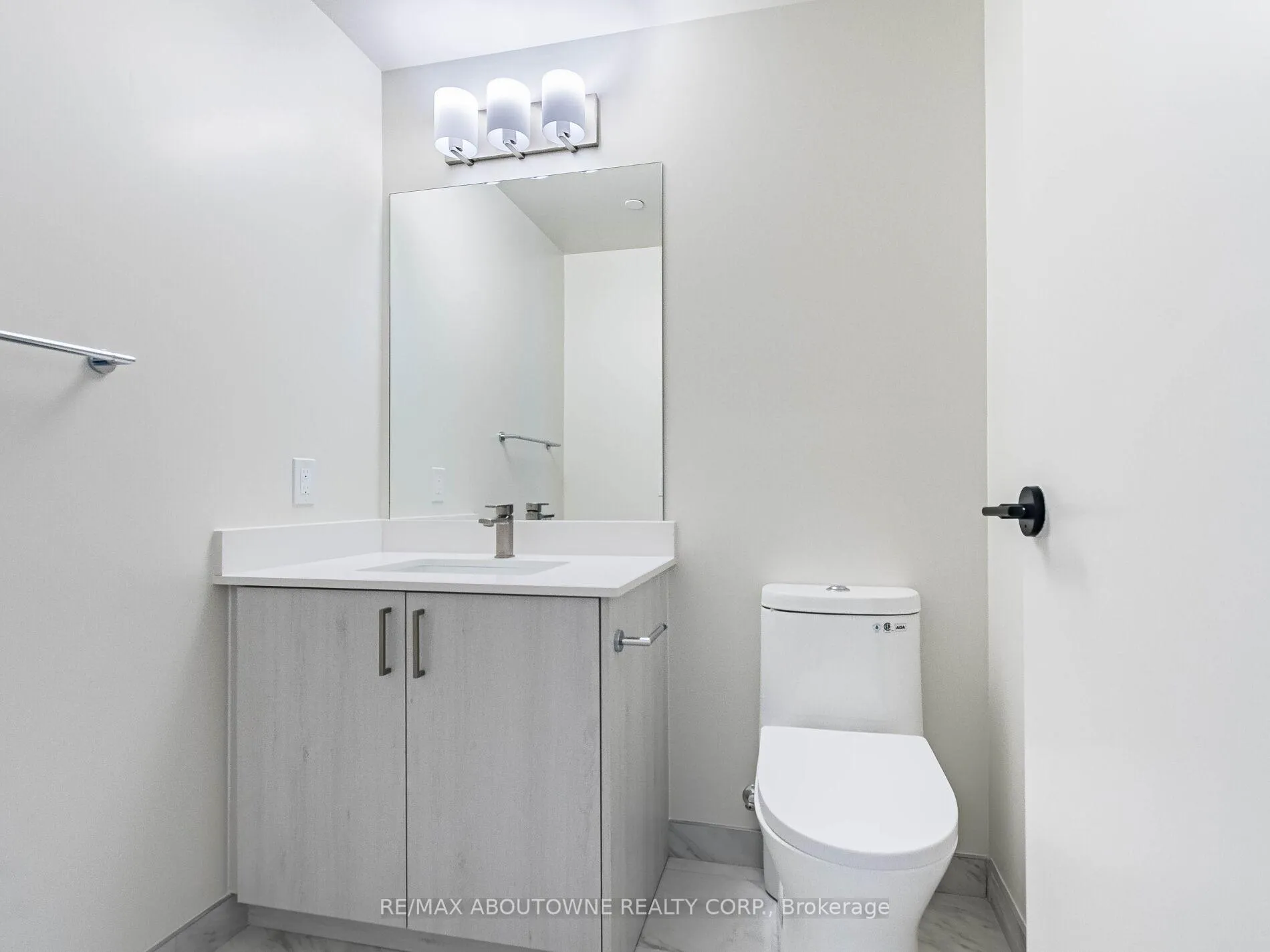Photo 32 of Unit 2401, 8020 Derry Road, Milton, Coates — HOMEH
