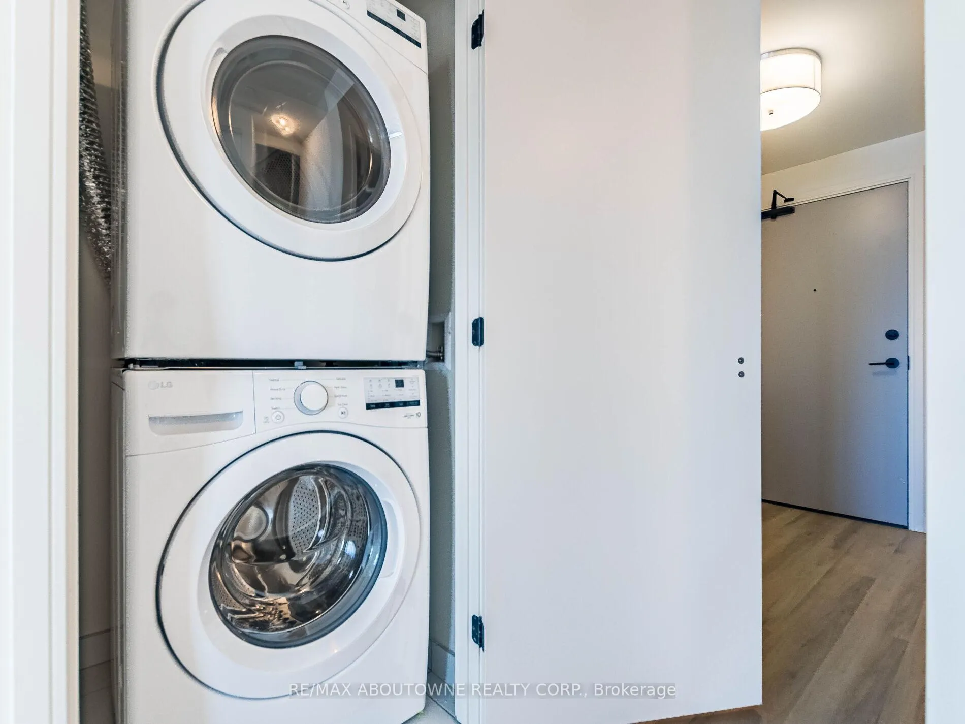 Photo 34 of Unit 2401, 8020 Derry Road, Milton, Coates — HOMEH