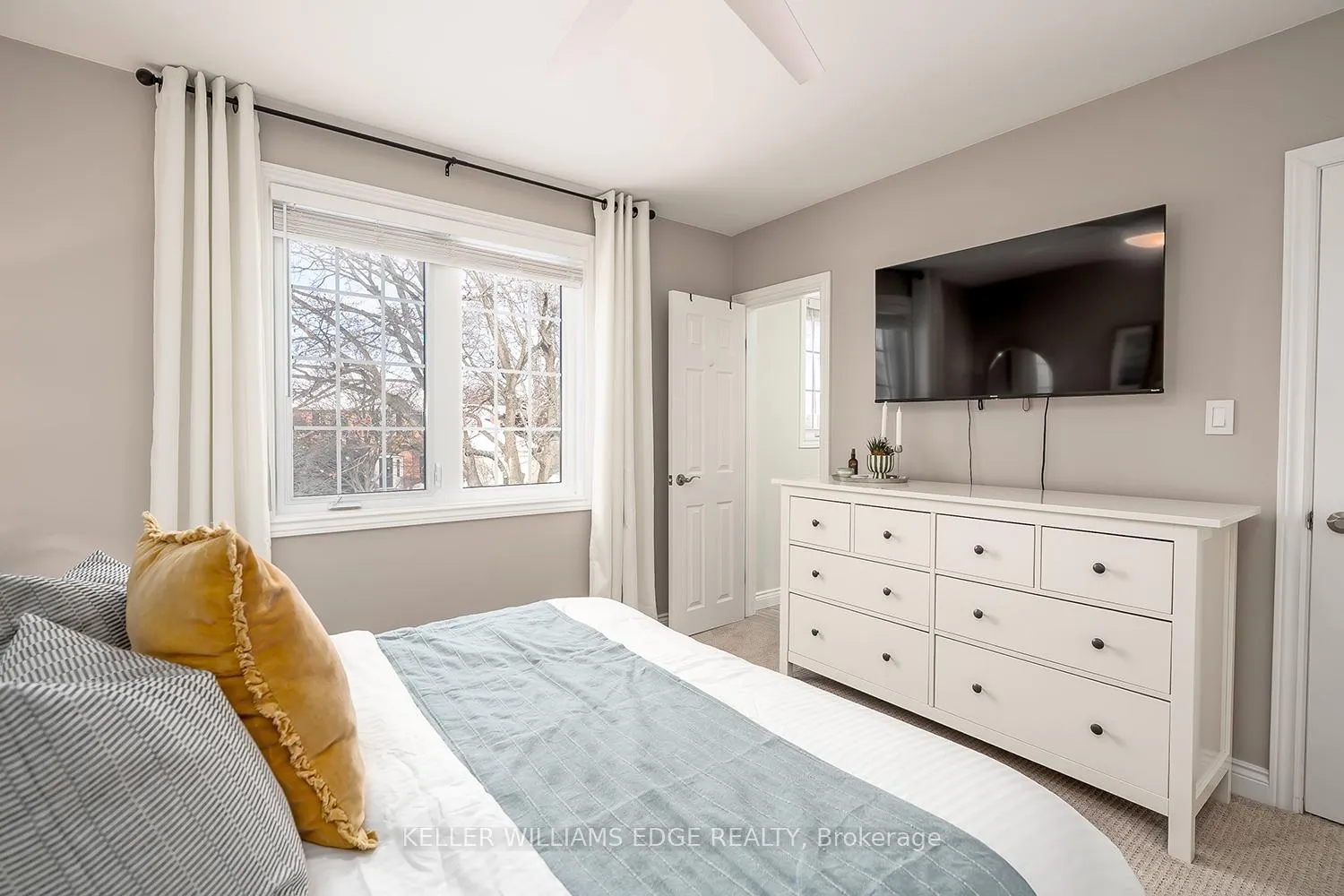 Photo 25 of 275 Camborne Crescent, Burlington, Roseland — HOMEH
