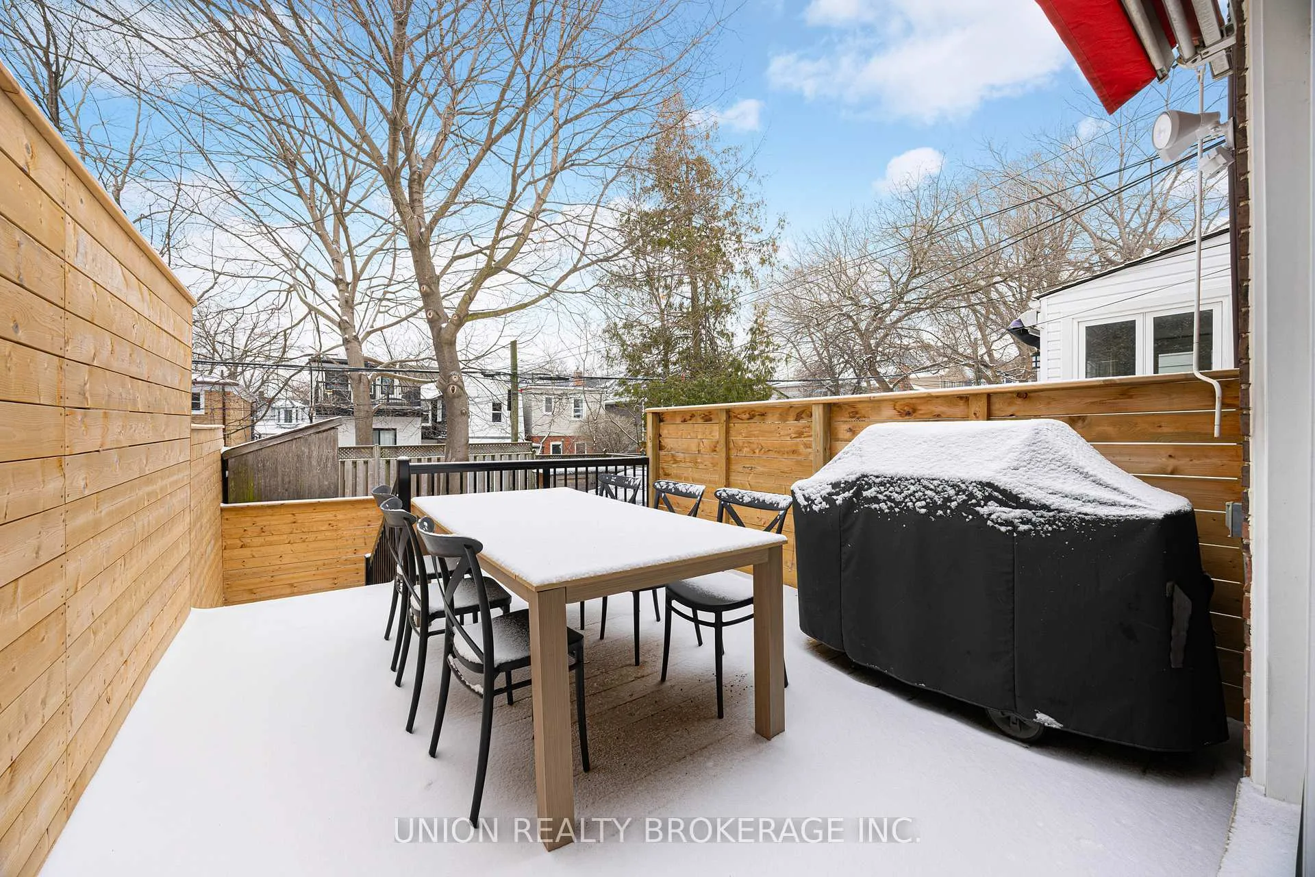 Photo 19 of 246 Lee Avenue, Toronto, The Beaches — HOMEH