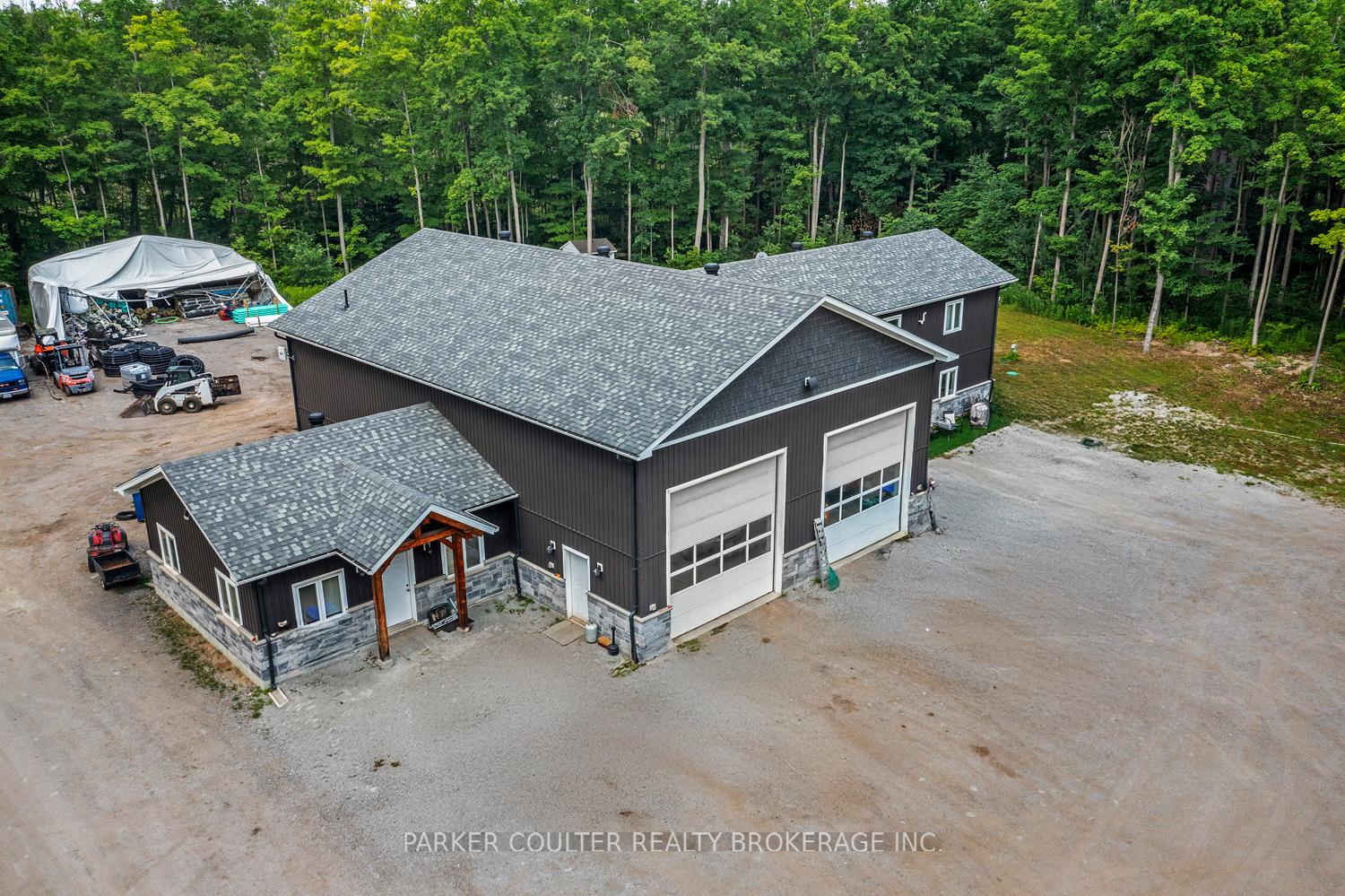 Photo 1 of 640 Mapleview Drive E, Innisfil, Rural Innisfil — HOMEH