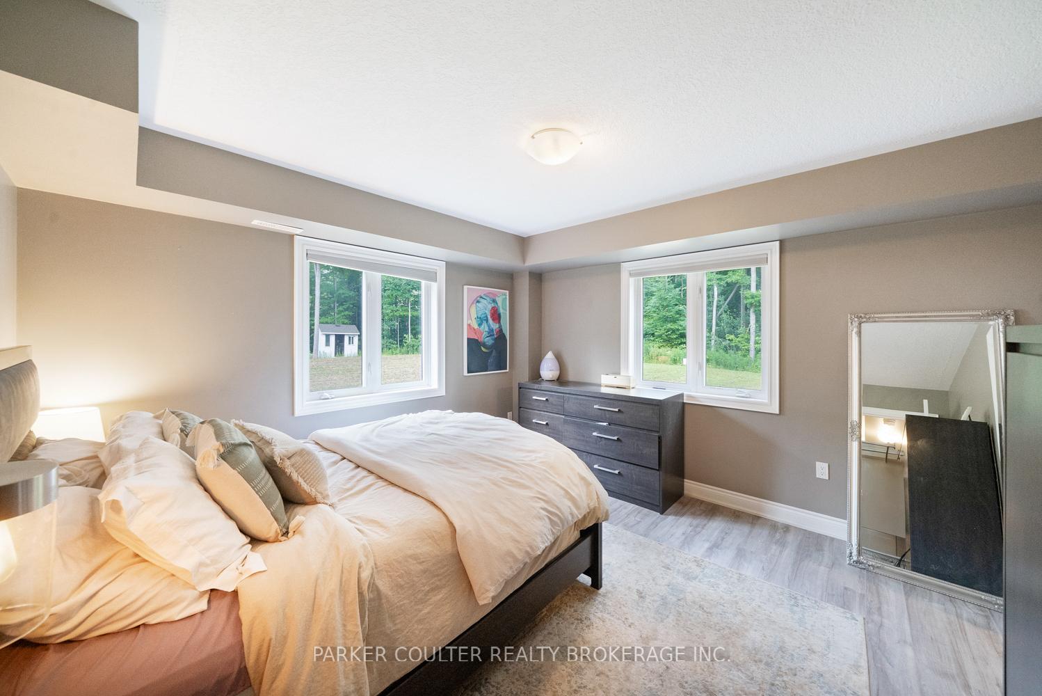 Photo 13 of 640 Mapleview Drive E, Innisfil, Rural Innisfil — HOMEH