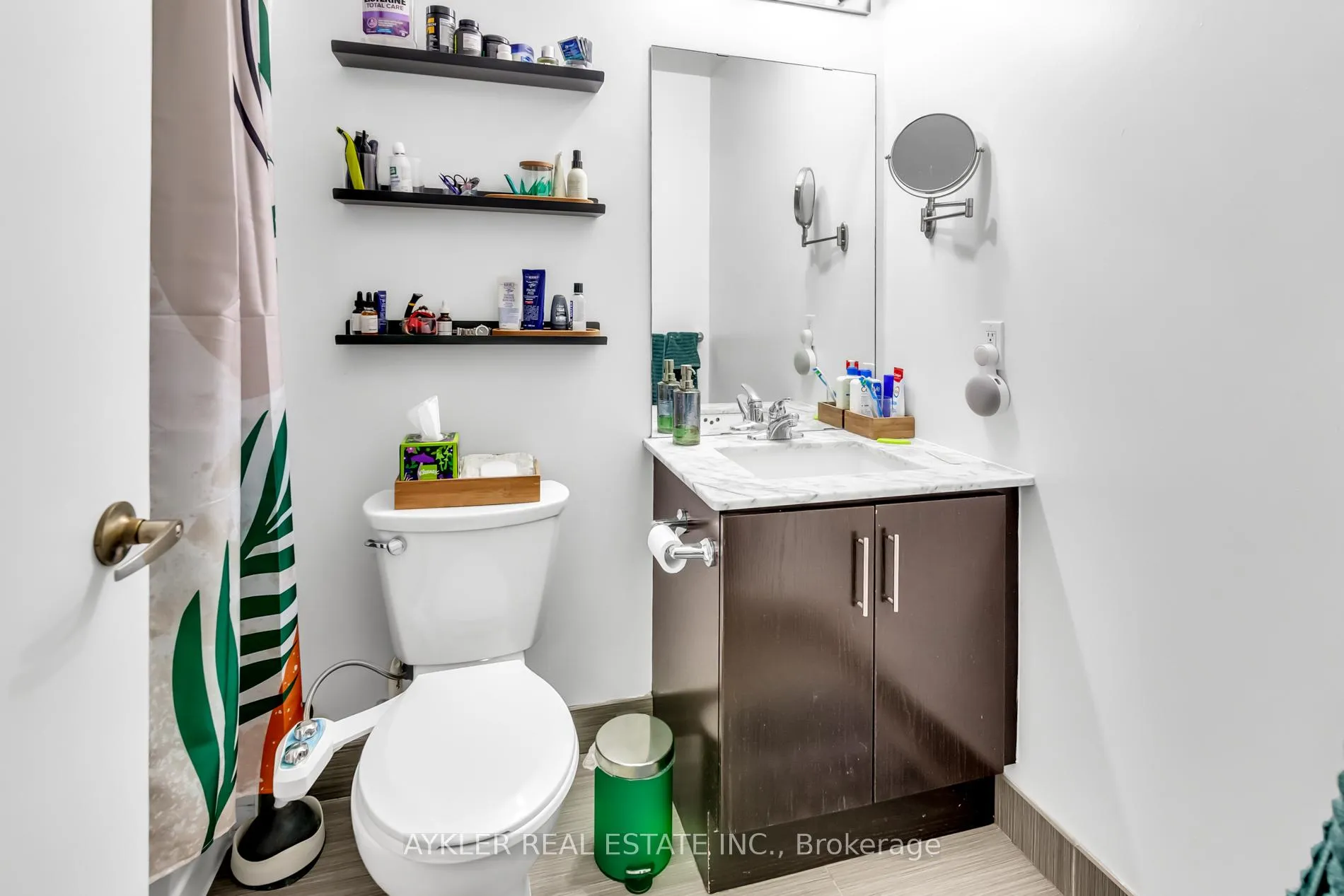 Photo 22 of Unit 405, 10 Wellesley Place, Toronto, North St. James Town — HOMEH