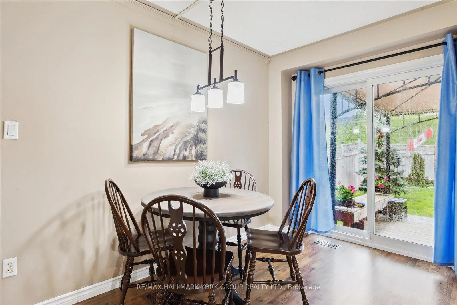 Photo 11 of 11 Snedden Avenue, Aurora, Bayview Wellington — HOMEH