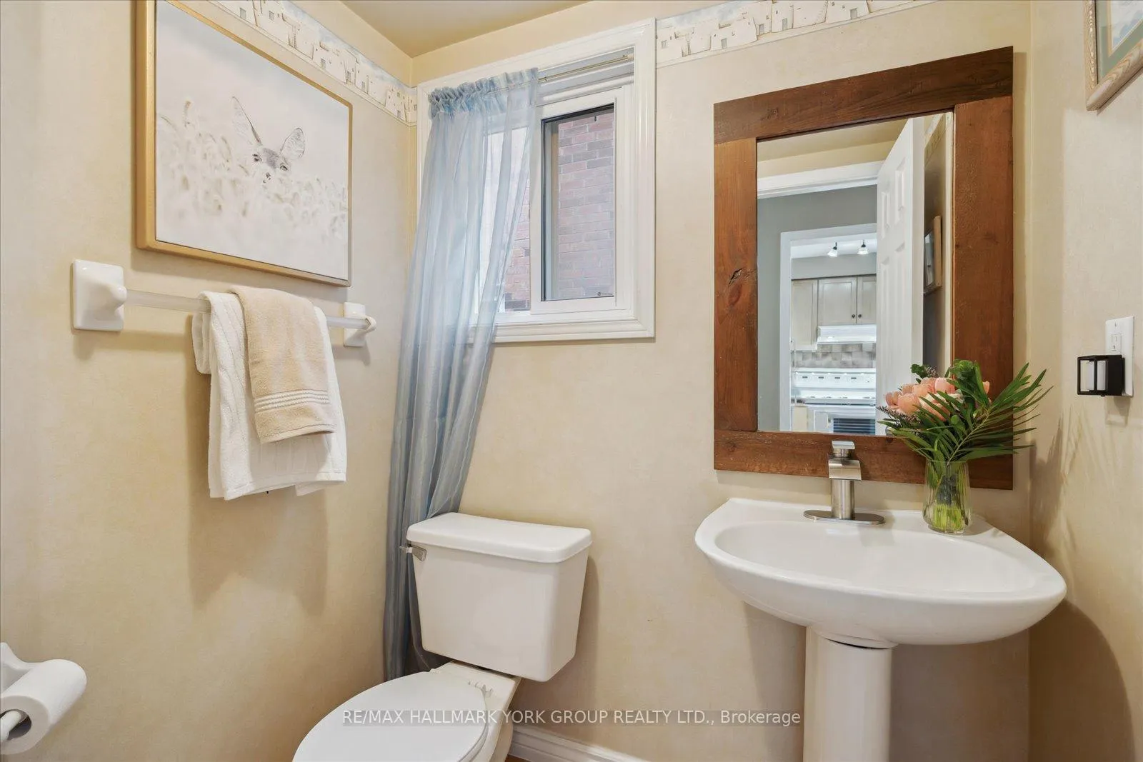 Photo 13 of 11 Snedden Avenue, Aurora, Bayview Wellington — HOMEH