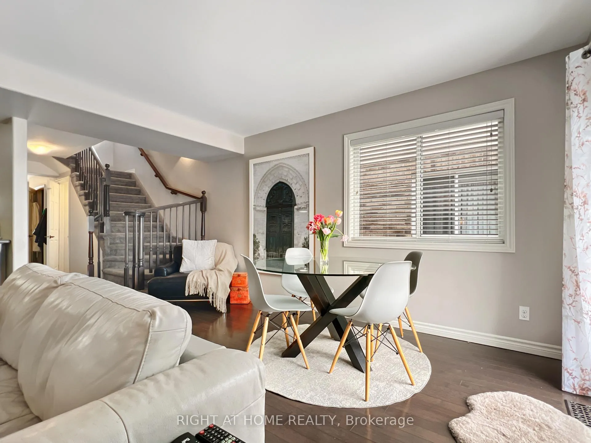 Photo 11 of 26 Princeton Place, Belleville, Thurlow Ward — HOMEH