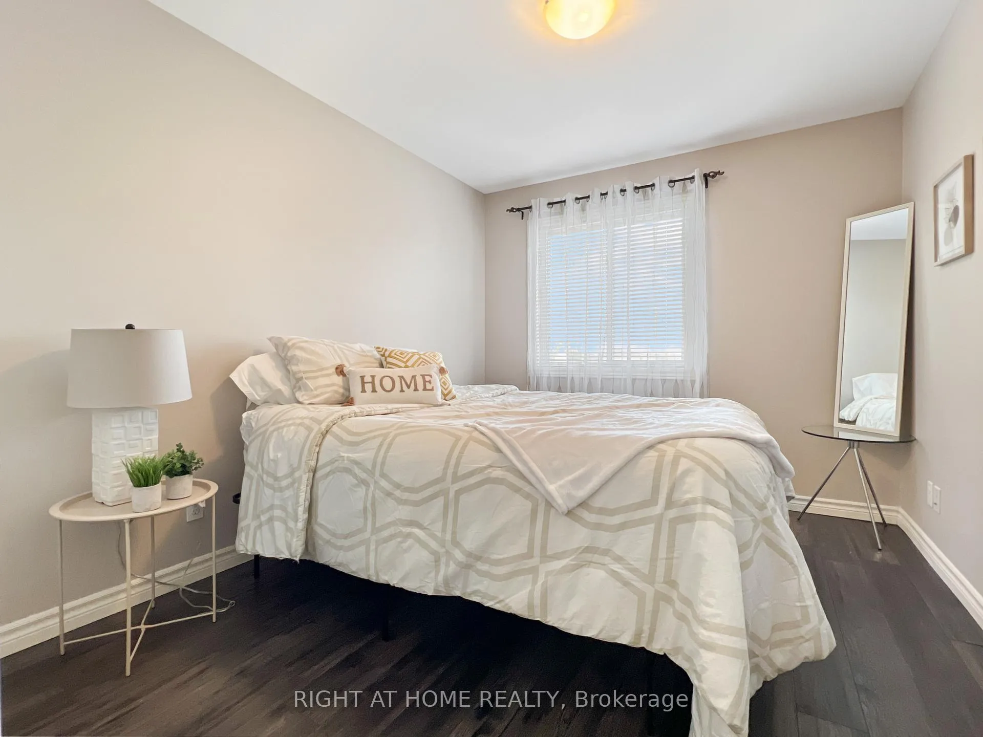 Photo 28 of 26 Princeton Place, Belleville, Thurlow Ward — HOMEH