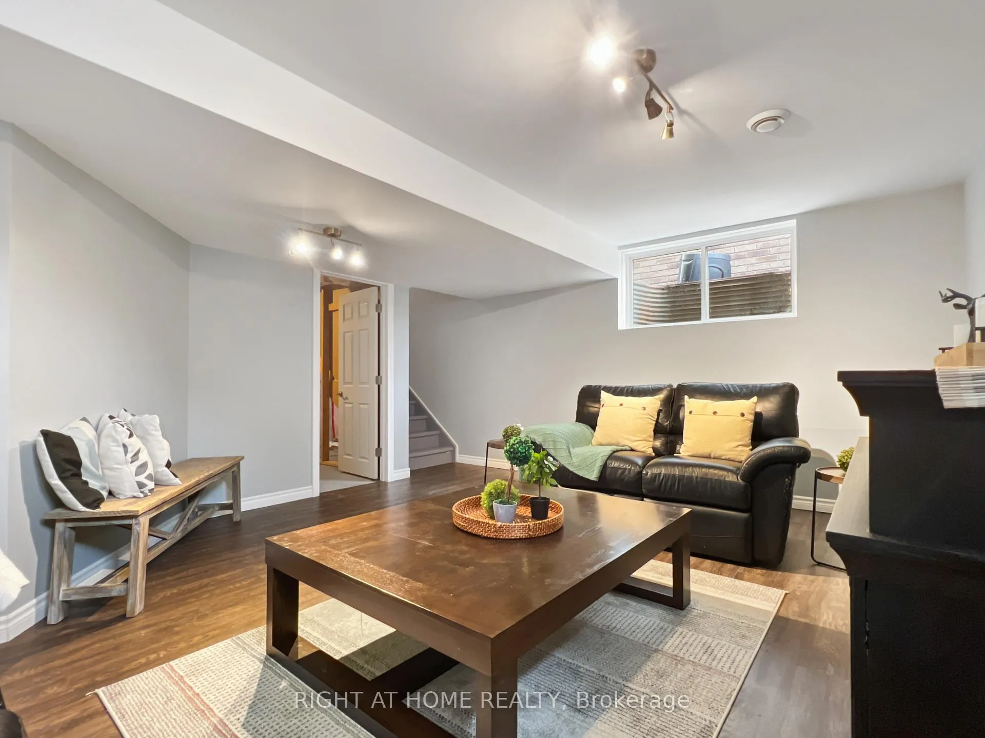 Photo 30 of 26 Princeton Place, Belleville, Thurlow Ward — HOMEH