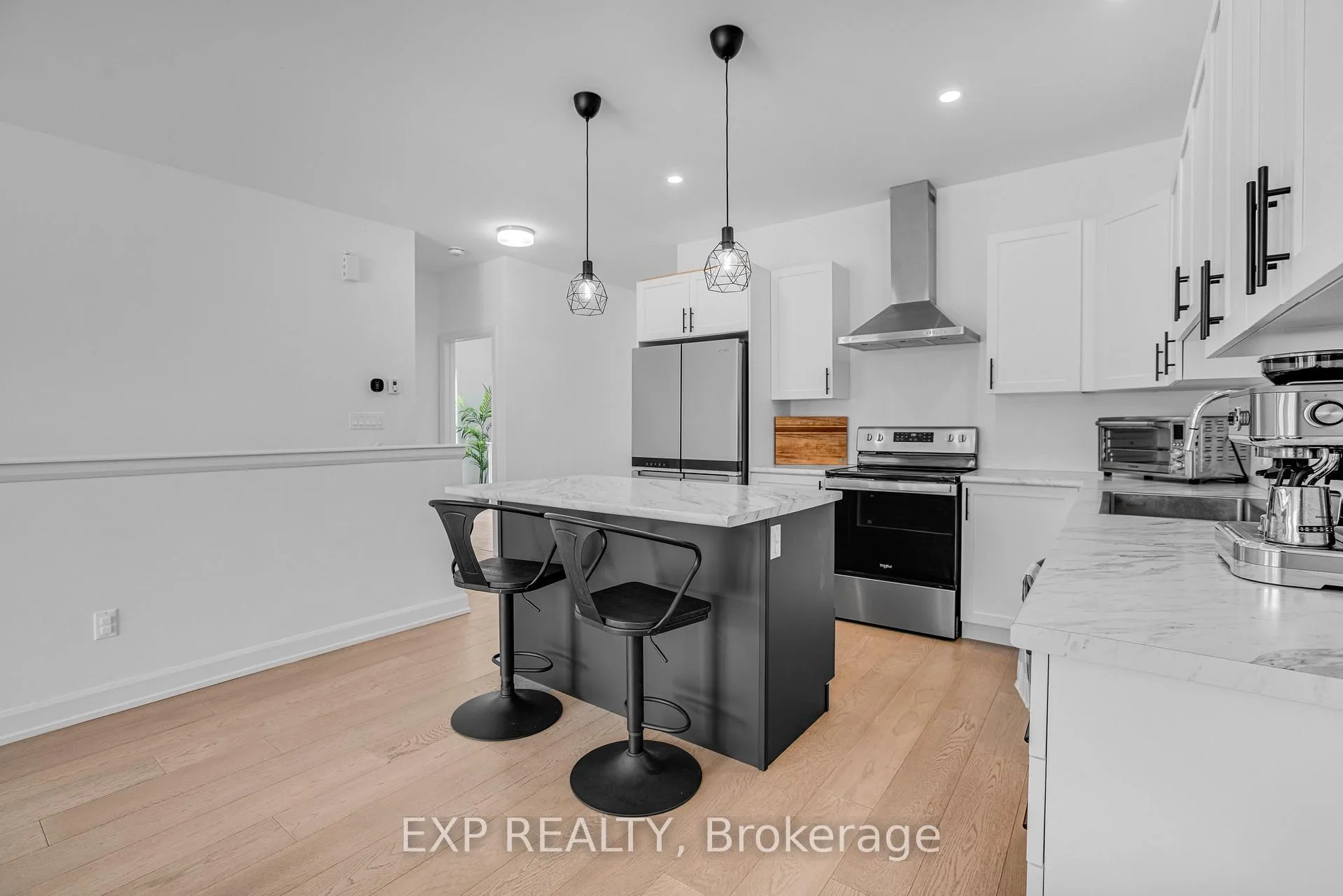 Photo 9 of 441 Arora Crescent, North Dundas, Winchester — HOMEH