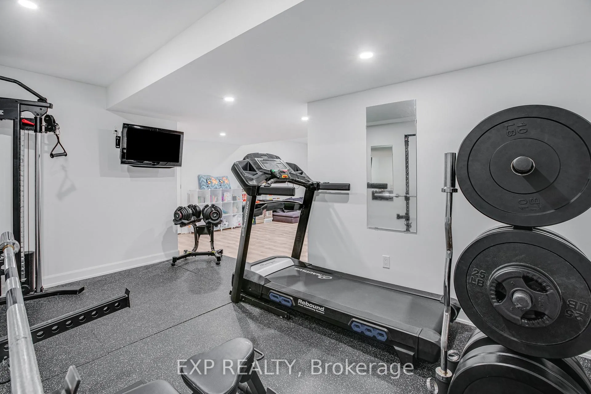 Photo 36 of 441 Arora Crescent, North Dundas, Winchester — HOMEH