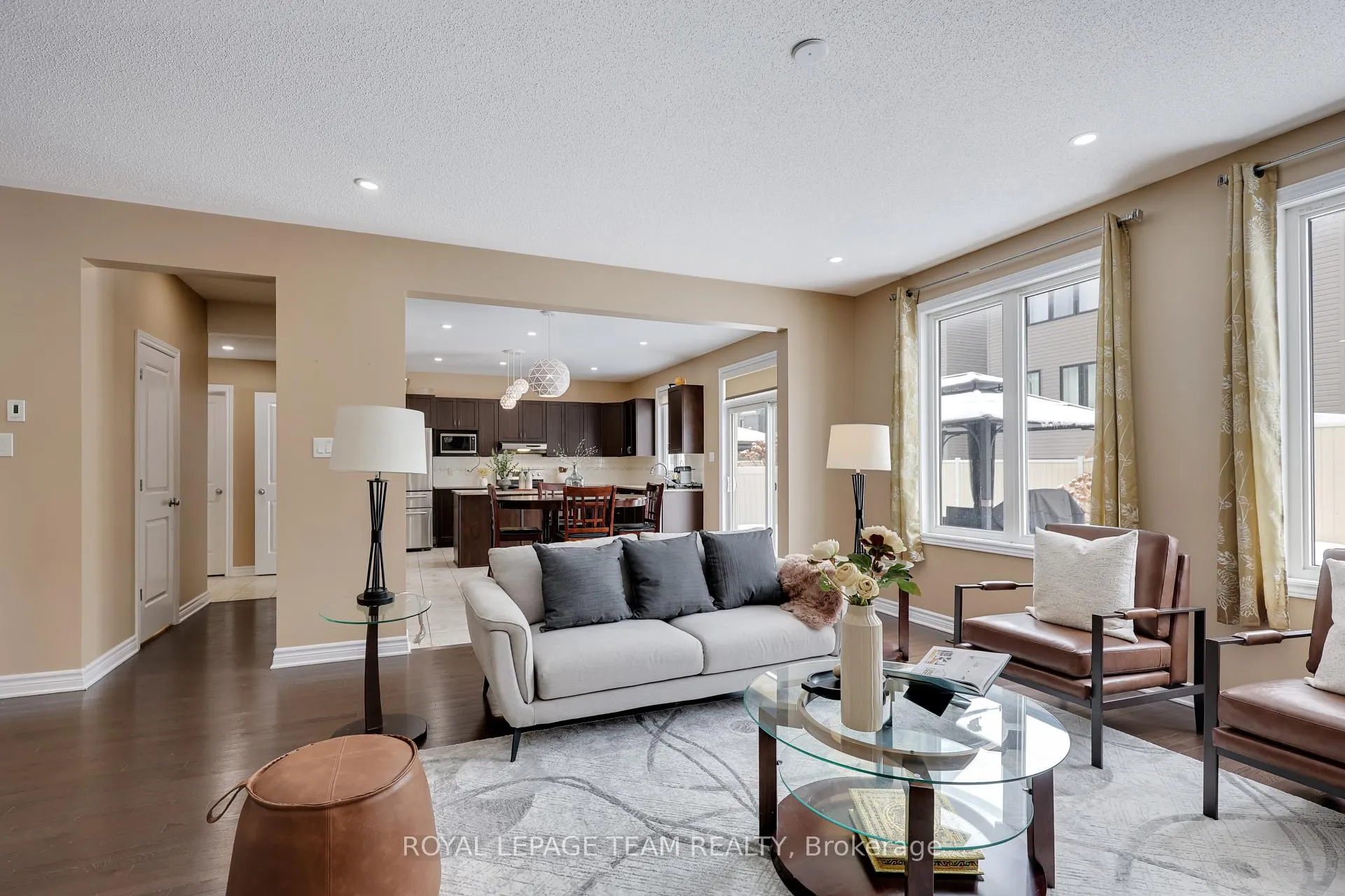 Photo 14 of 209 Mission Trail Crescent, Ottawa, Kanata - Kanata Lakes/Heritage Hills — HOMEH