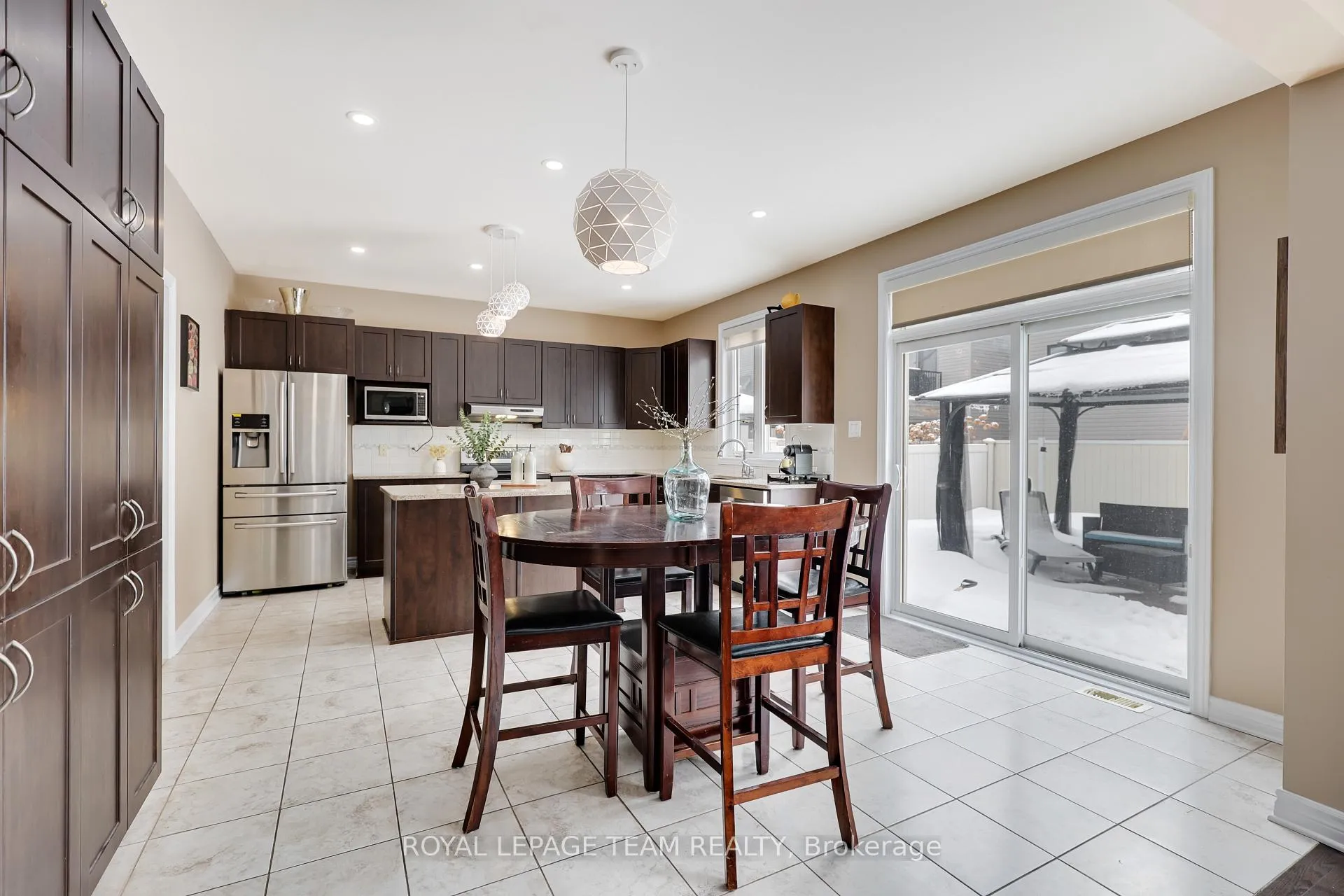 Photo 16 of 209 Mission Trail Crescent, Ottawa, Kanata - Kanata Lakes/Heritage Hills — HOMEH