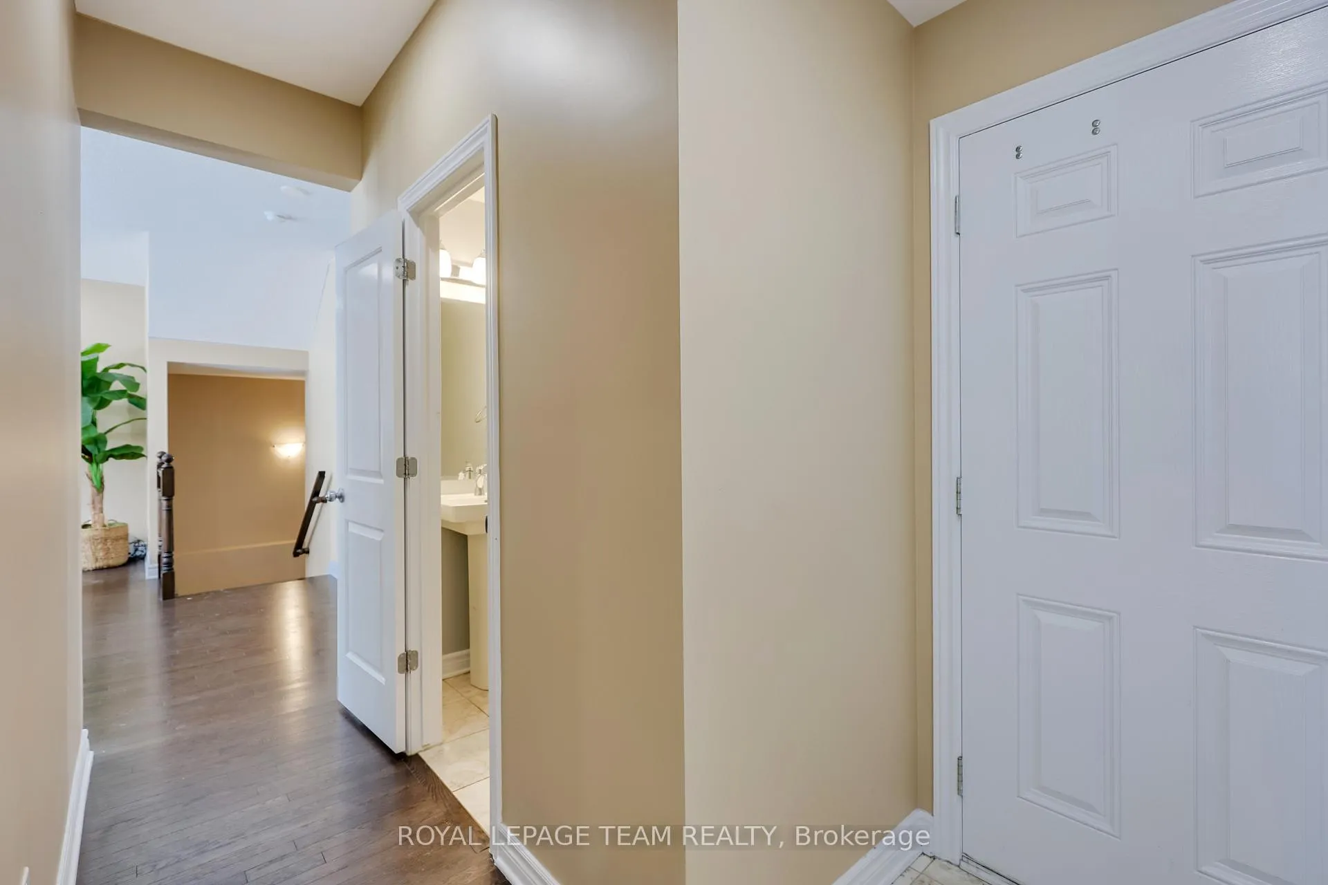 Photo 25 of 209 Mission Trail Crescent, Ottawa, Kanata - Kanata Lakes/Heritage Hills — HOMEH