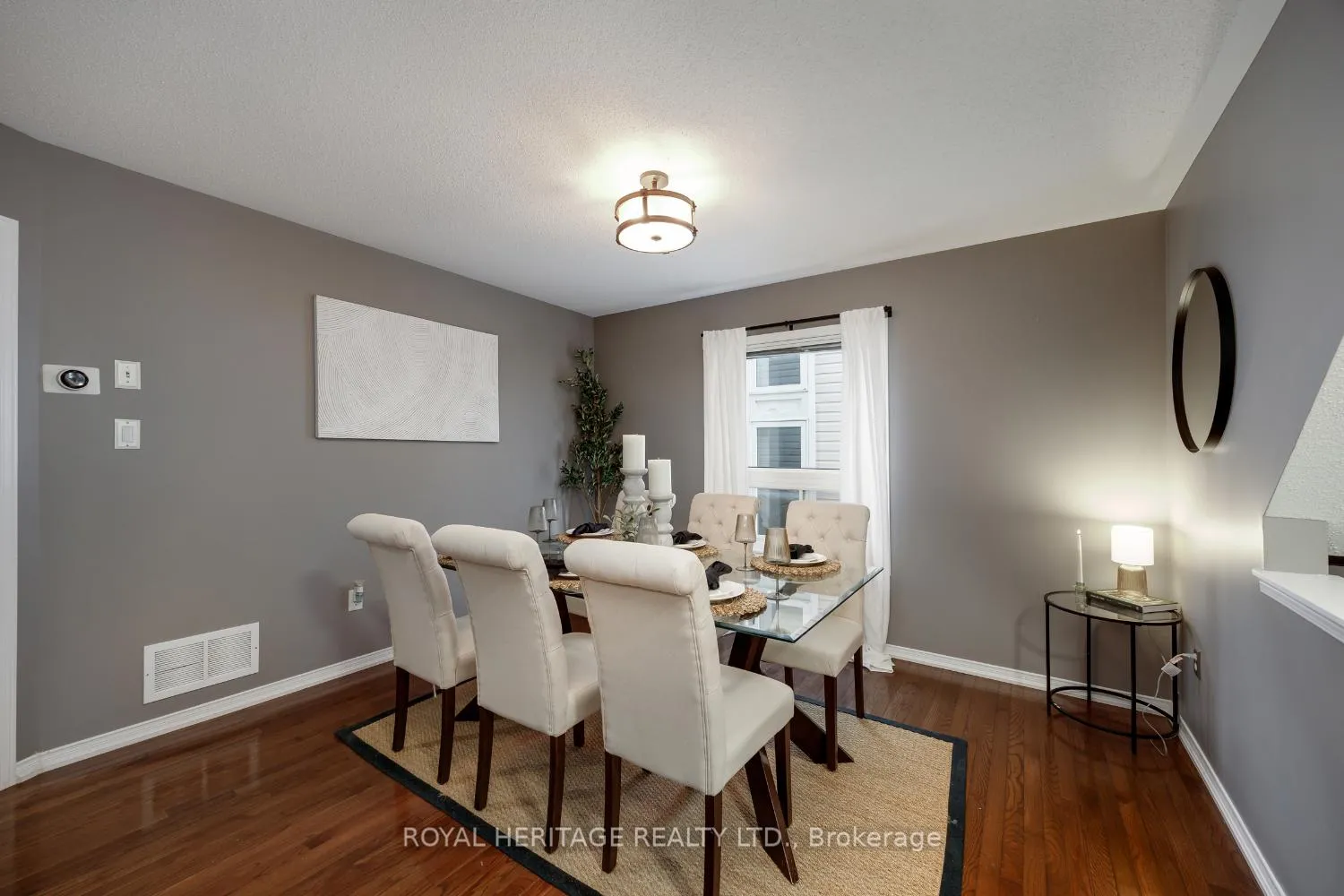 Photo 3 of 1545 Arborwood Drive, Oshawa, Taunton — HOMEH